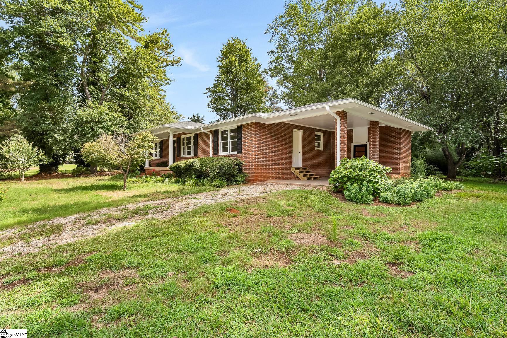 203 Maple Park Drive Williamston, SC 29697