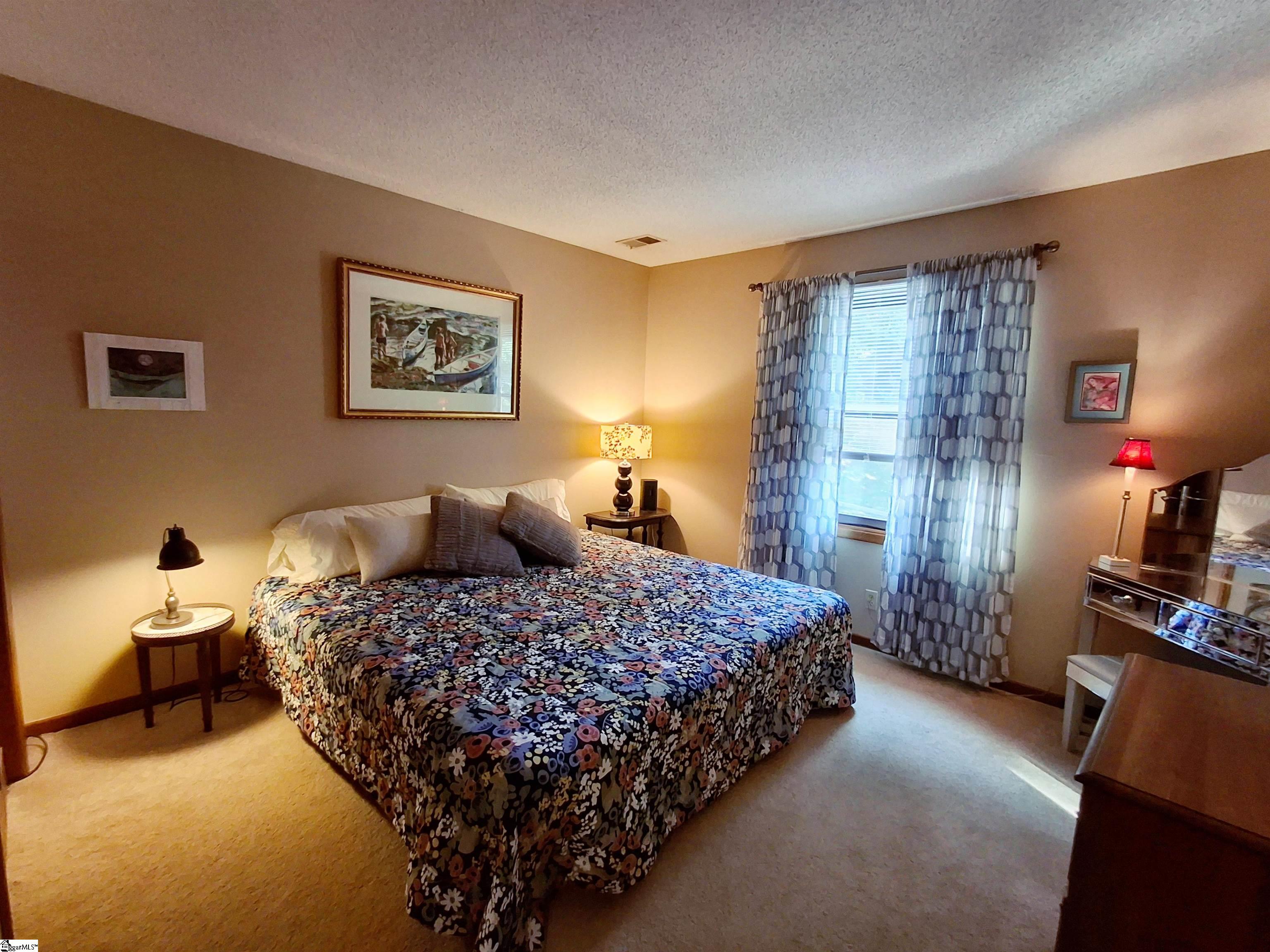 4 Creekside Way Greenville, SC 29609