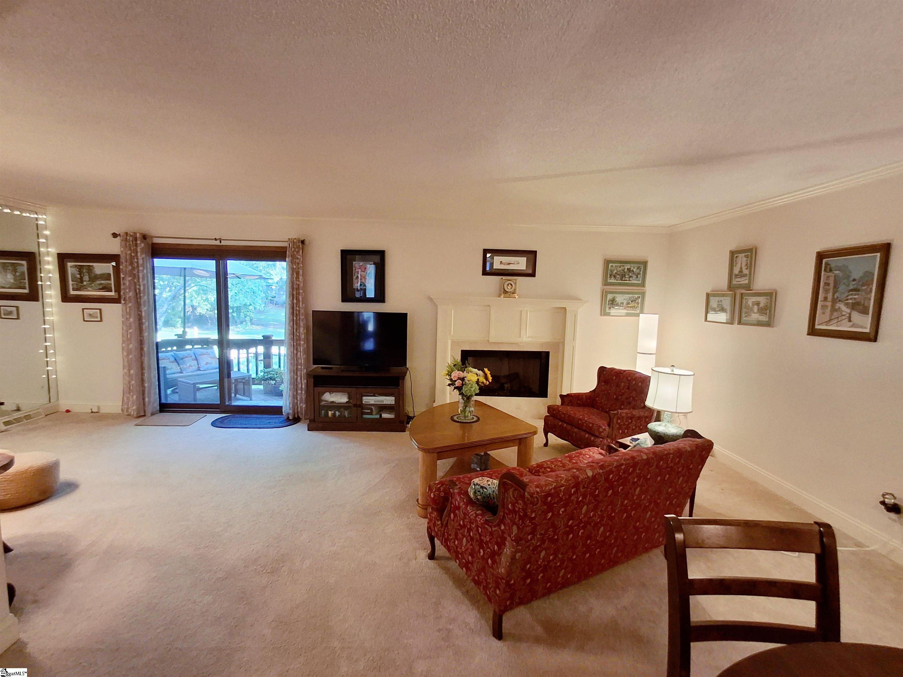 4 Creekside Way Greenville, SC 29609