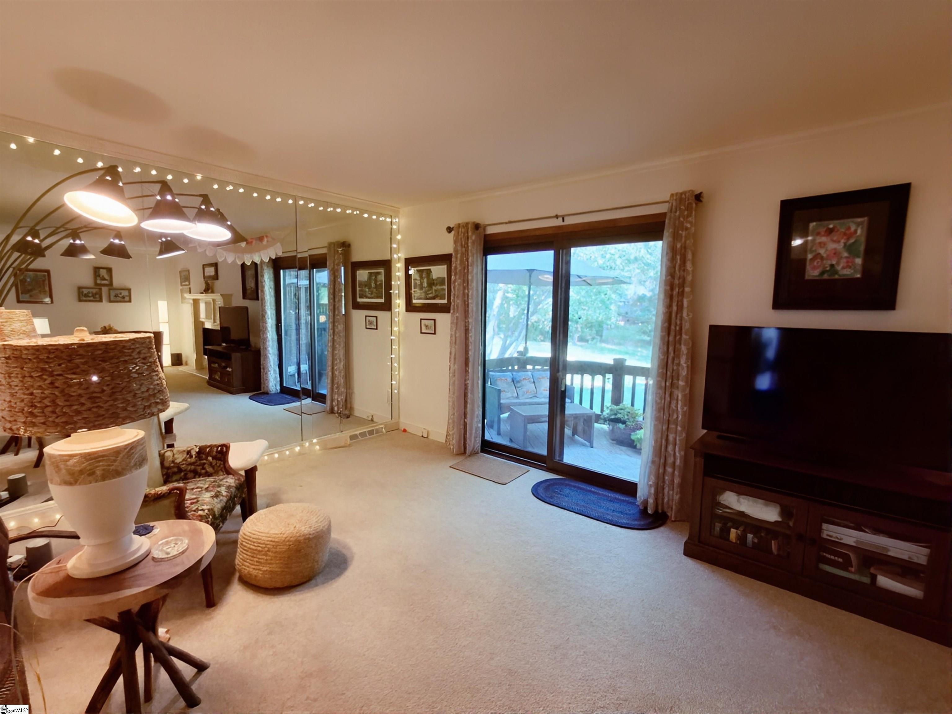 4 Creekside Way Greenville, SC 29609