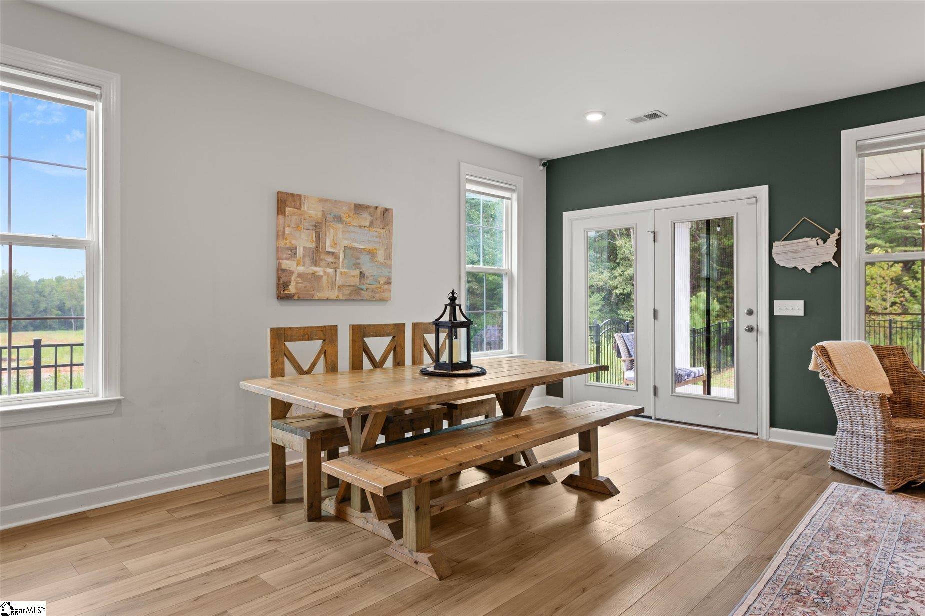 112 Woodcross Drive Simpsonville, SC 29681
