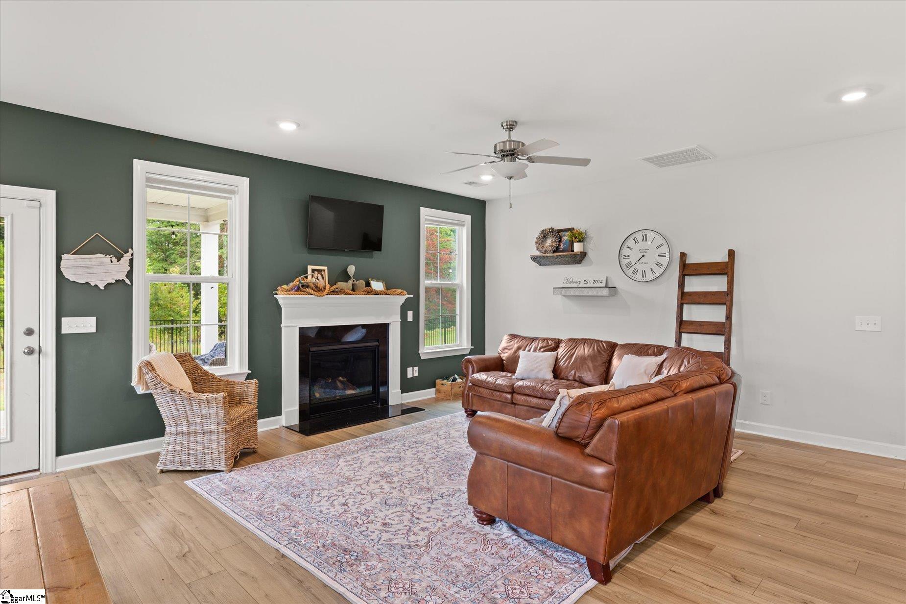 112 Woodcross Drive Simpsonville, SC 29681