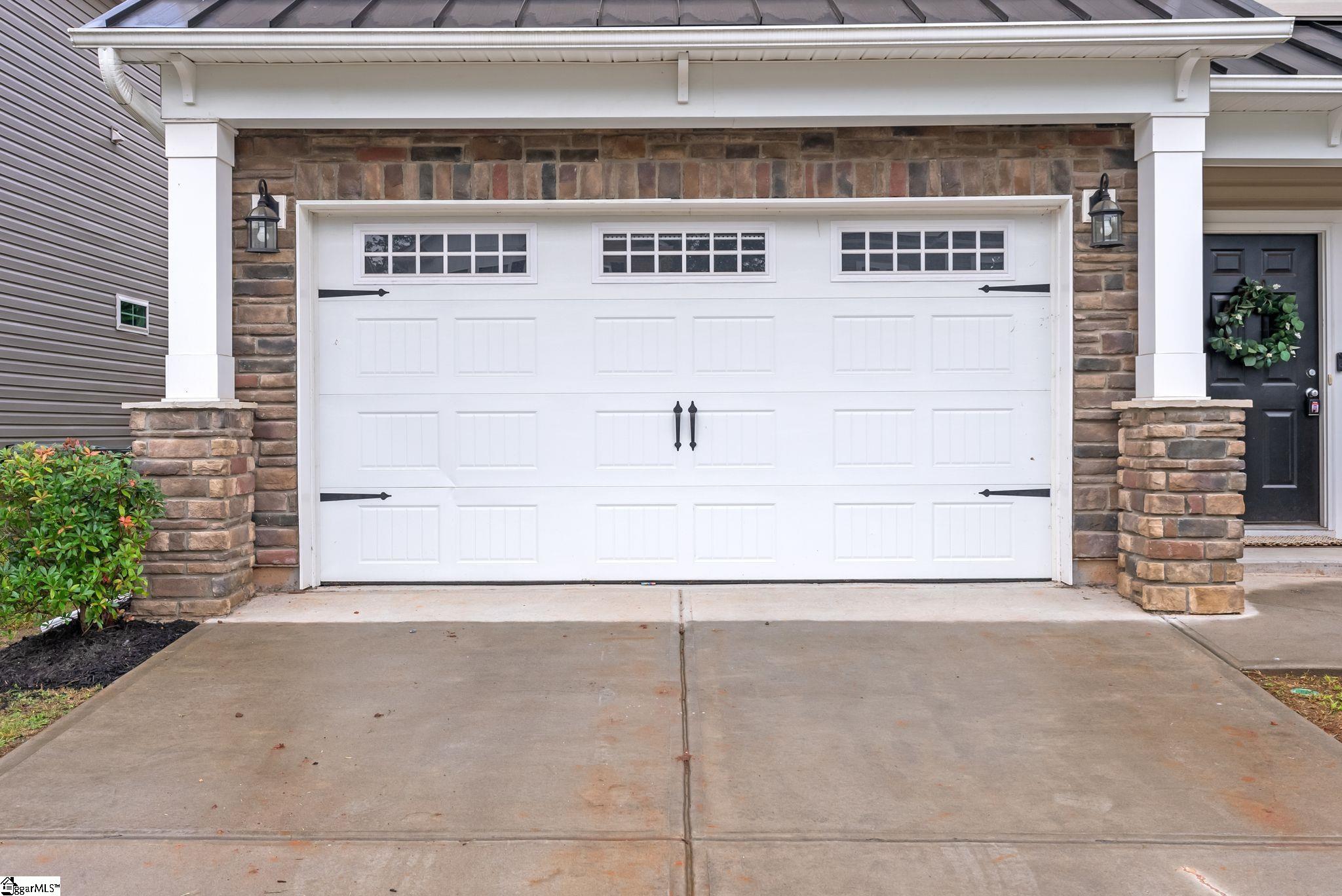 127 Highland Park Court Easley, SC 29642