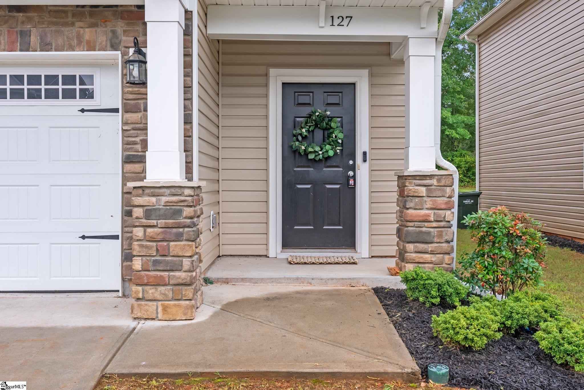 127 Highland Park Court Easley, SC 29642