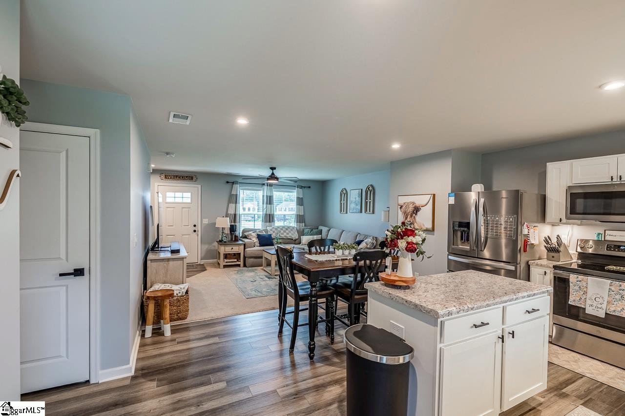 301 Wyngate Court Piedmont, SC 29673