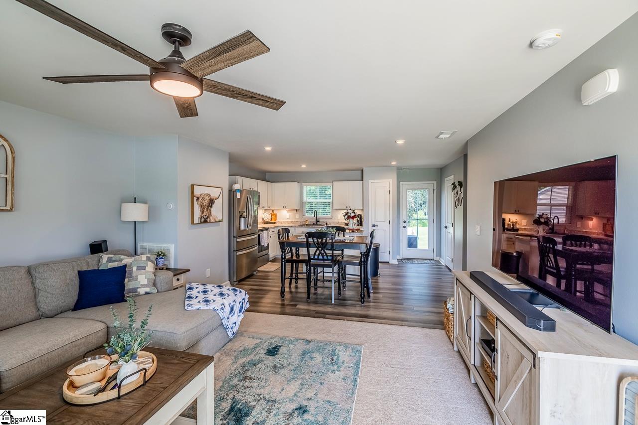 301 Wyngate Court Piedmont, SC 29673