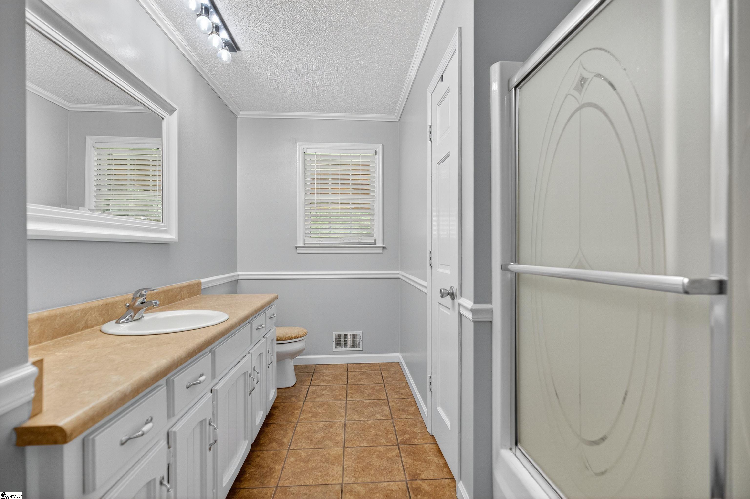 1621 W Georgia Road Woodruff, SC 29388