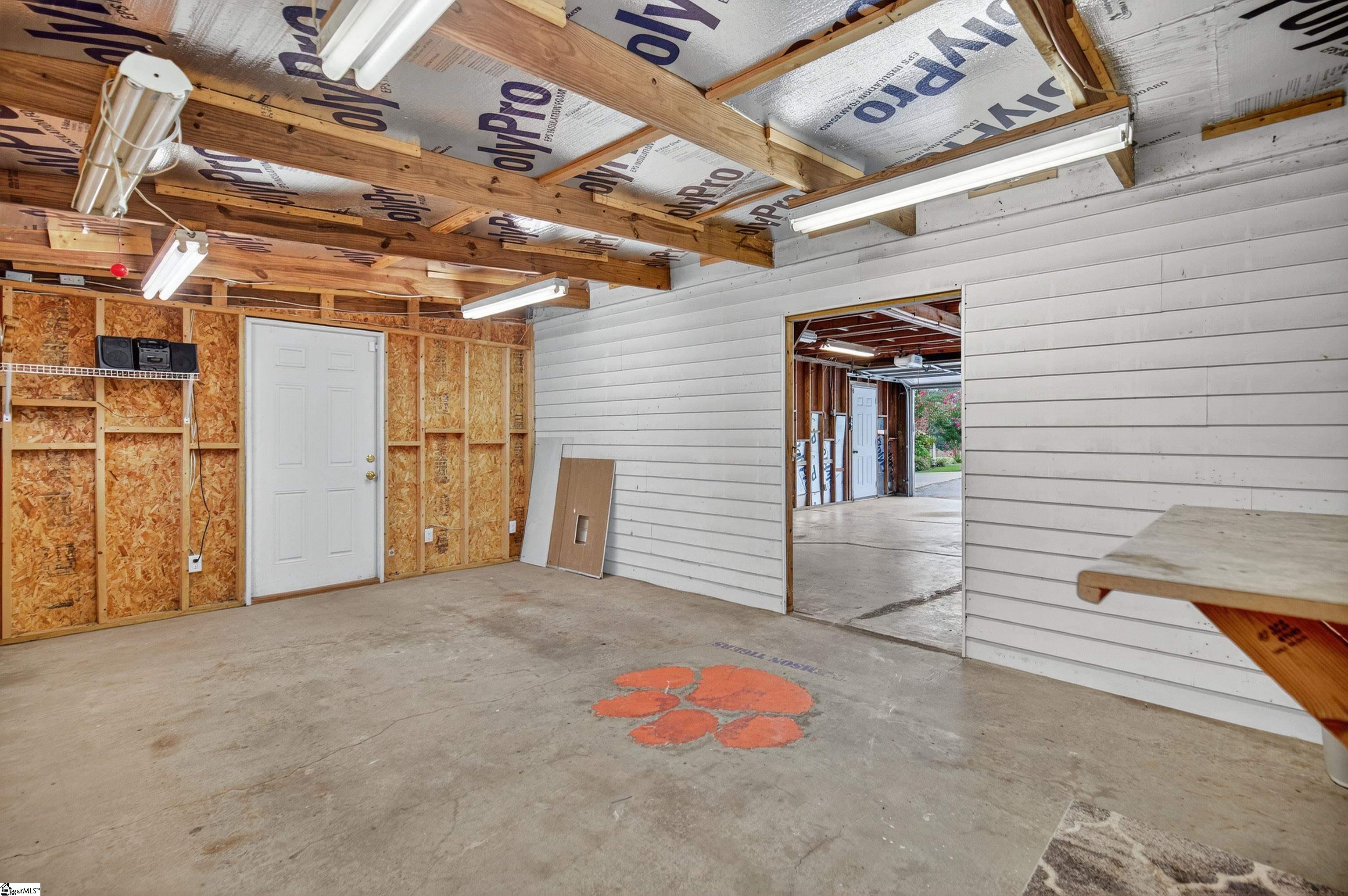 1621 W Georgia Road Woodruff, SC 29388