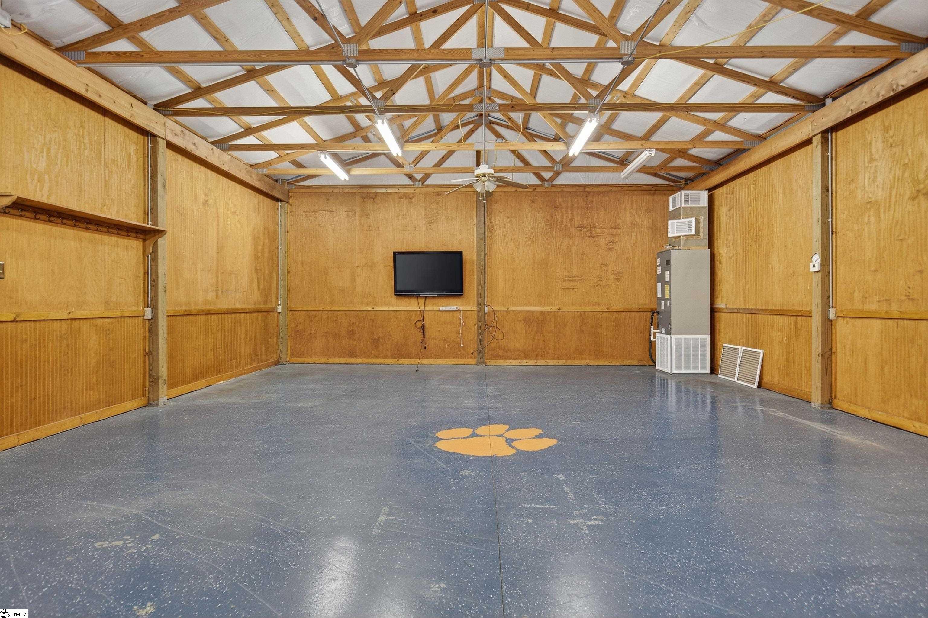 1621 W Georgia Road Woodruff, SC 29388