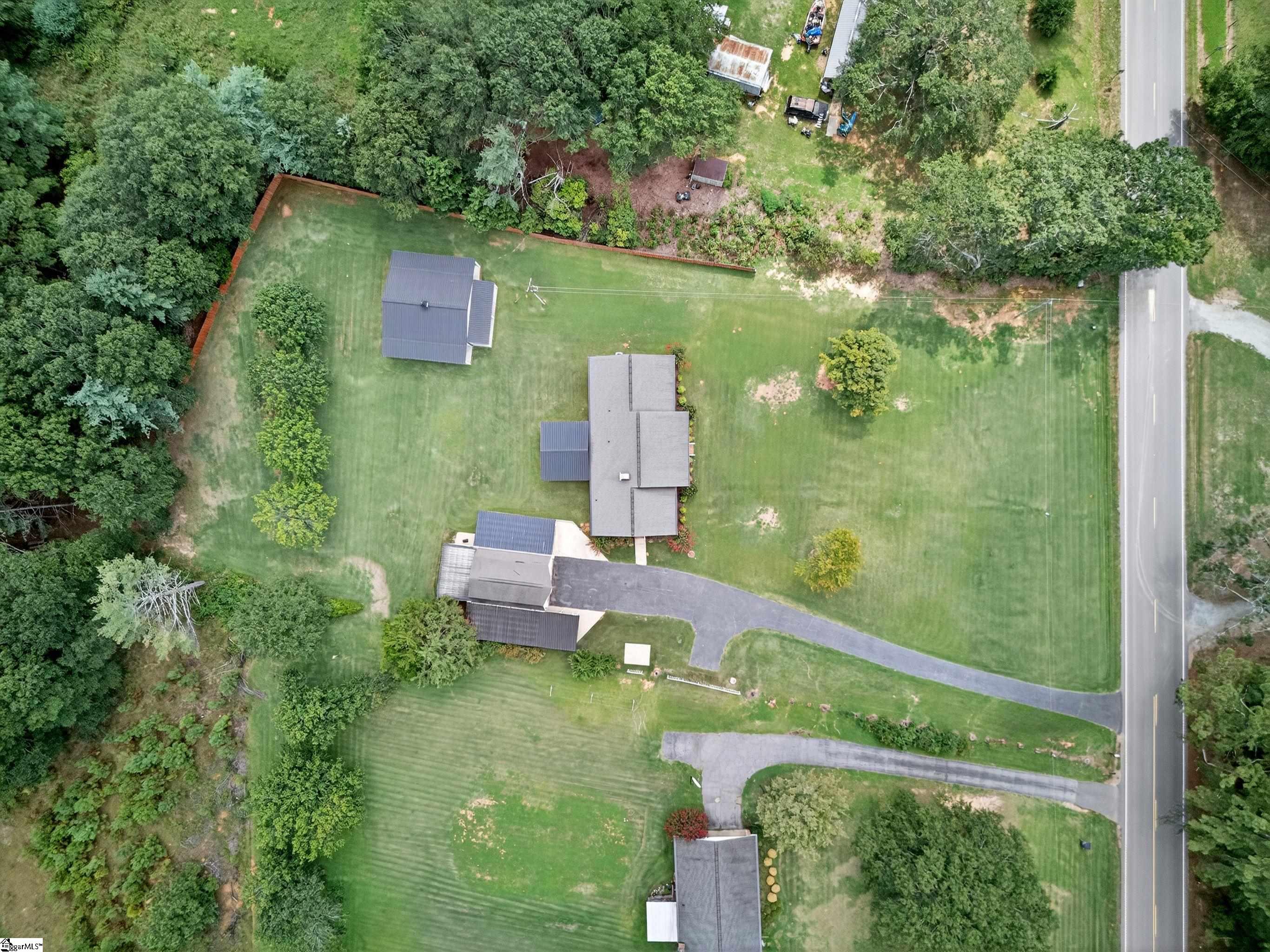 1621 W Georgia Road Woodruff, SC 29388