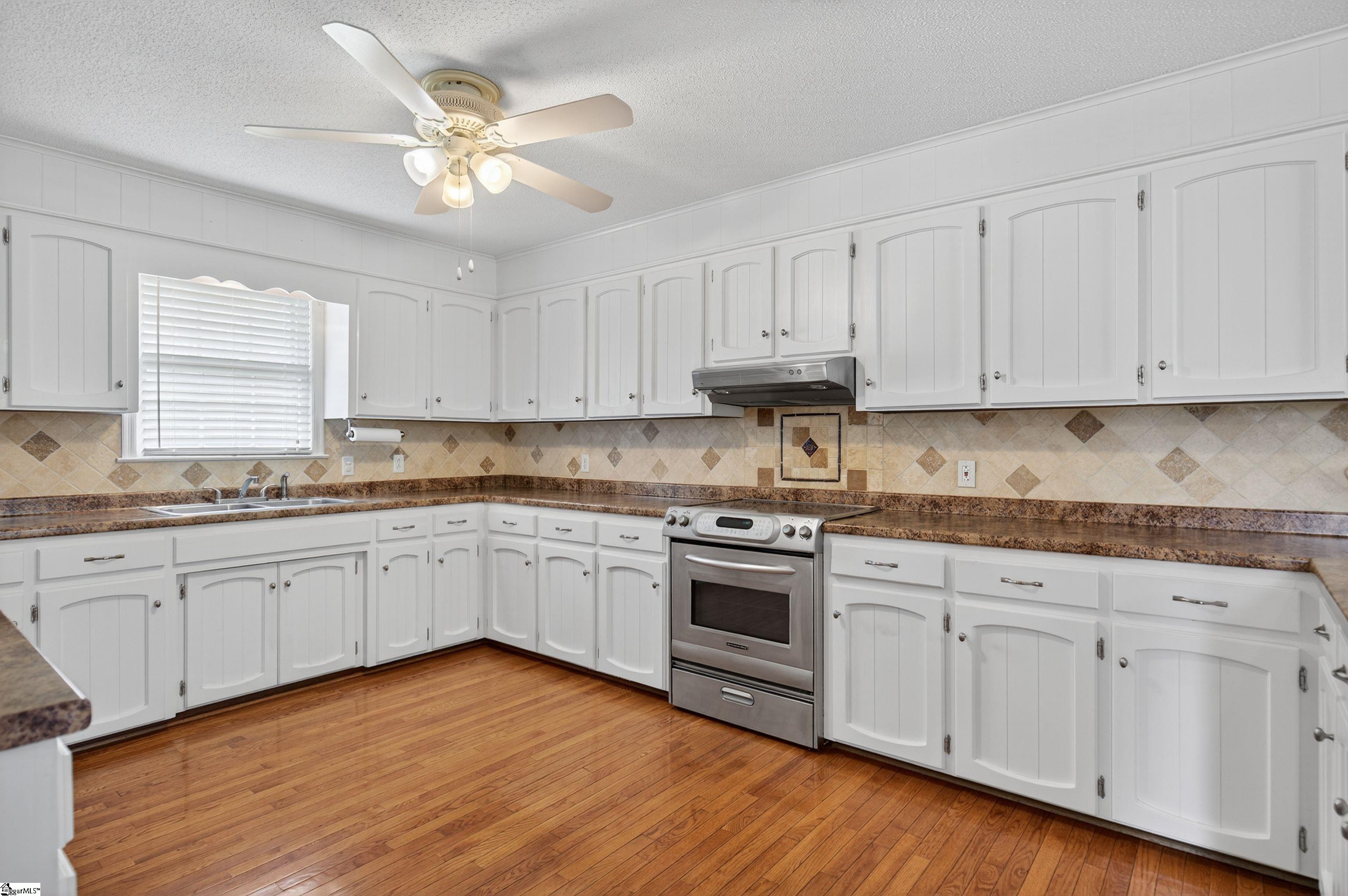 1621 W Georgia Road Woodruff, SC 29388