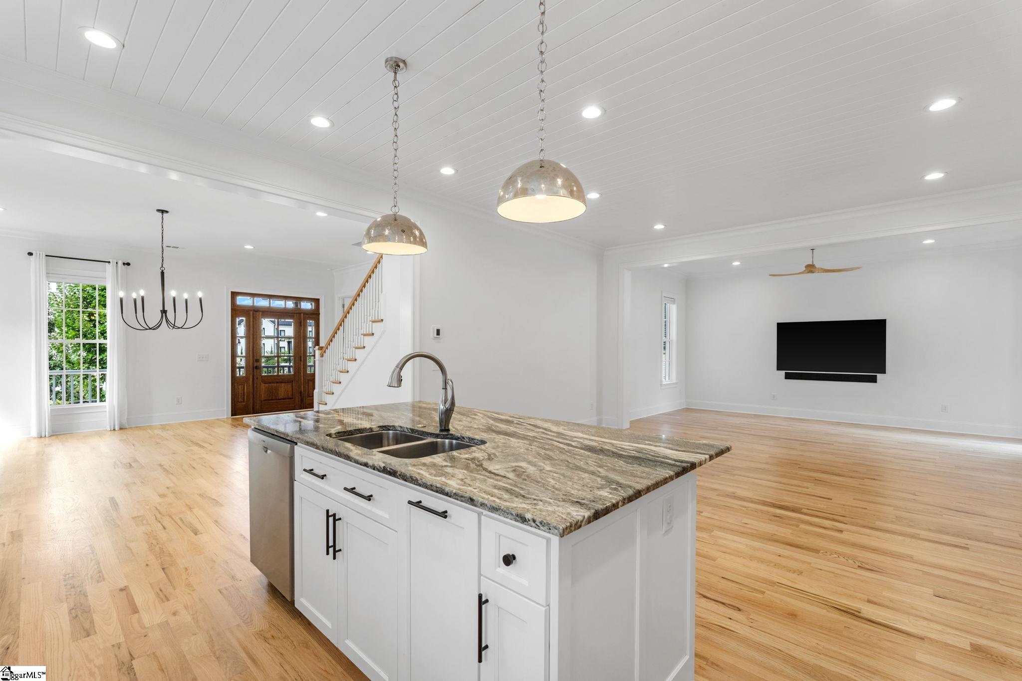 20 Odell Street Greenville, SC 29615