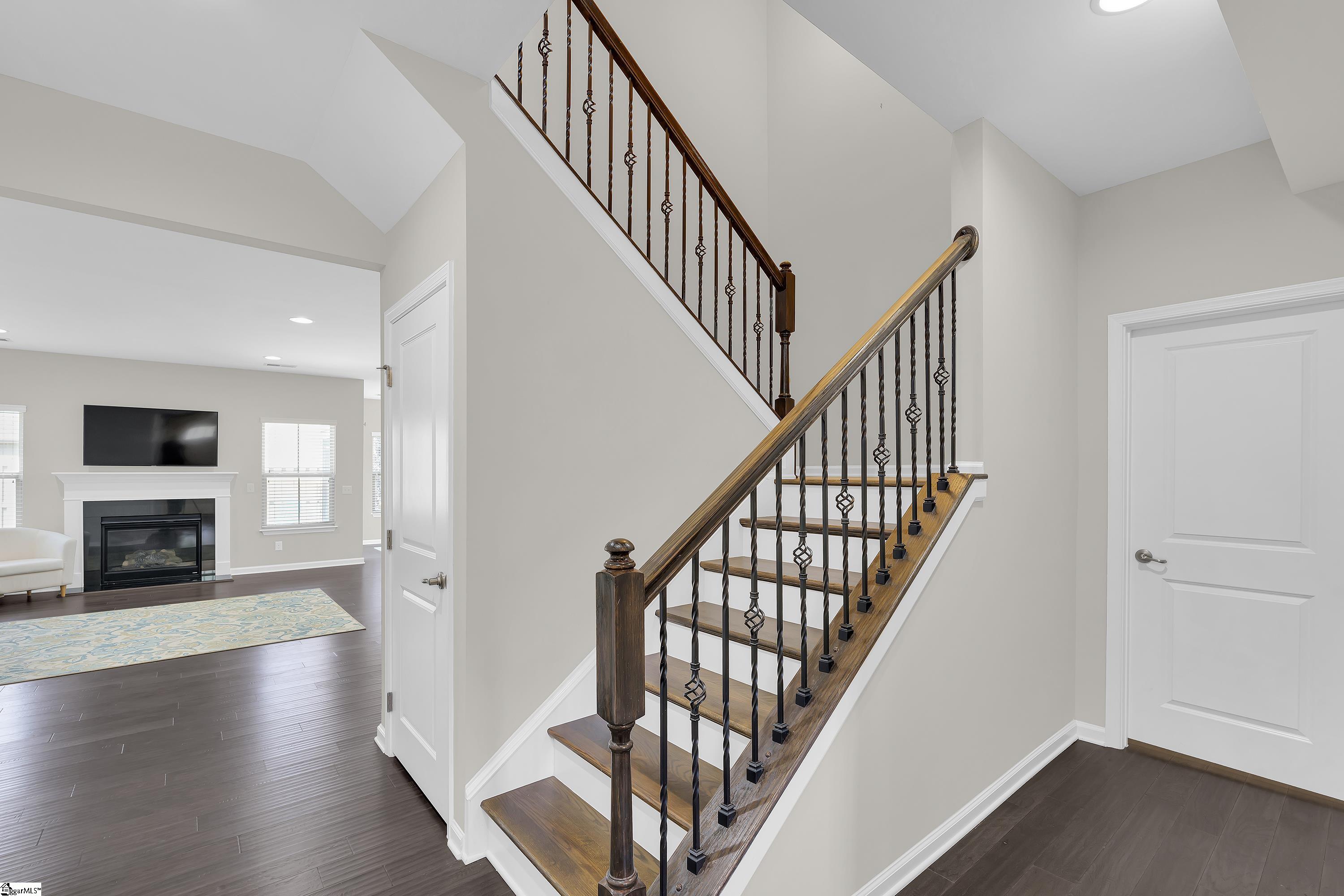 207 Ragin Court Simpsonville, SC 29681