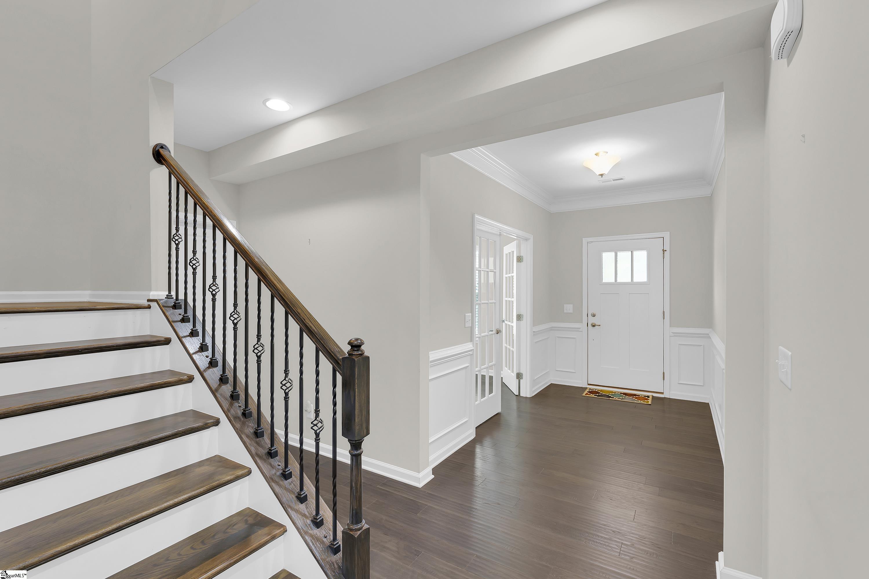 207 Ragin Court Simpsonville, SC 29681