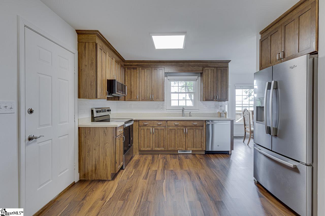 103 Cosgrove Lane Taylors, SC 29687
