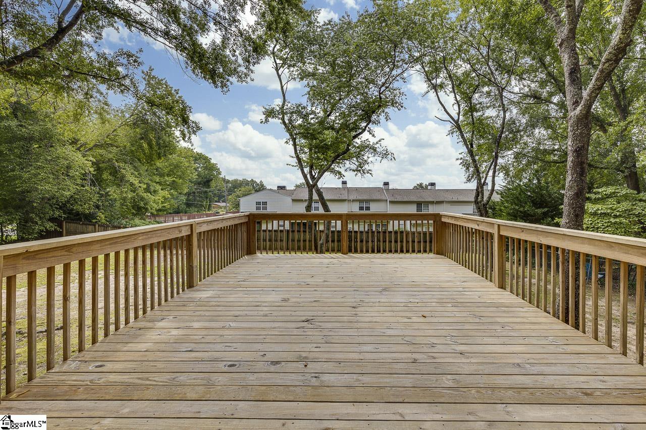 103 Cosgrove Lane Taylors, SC 29687