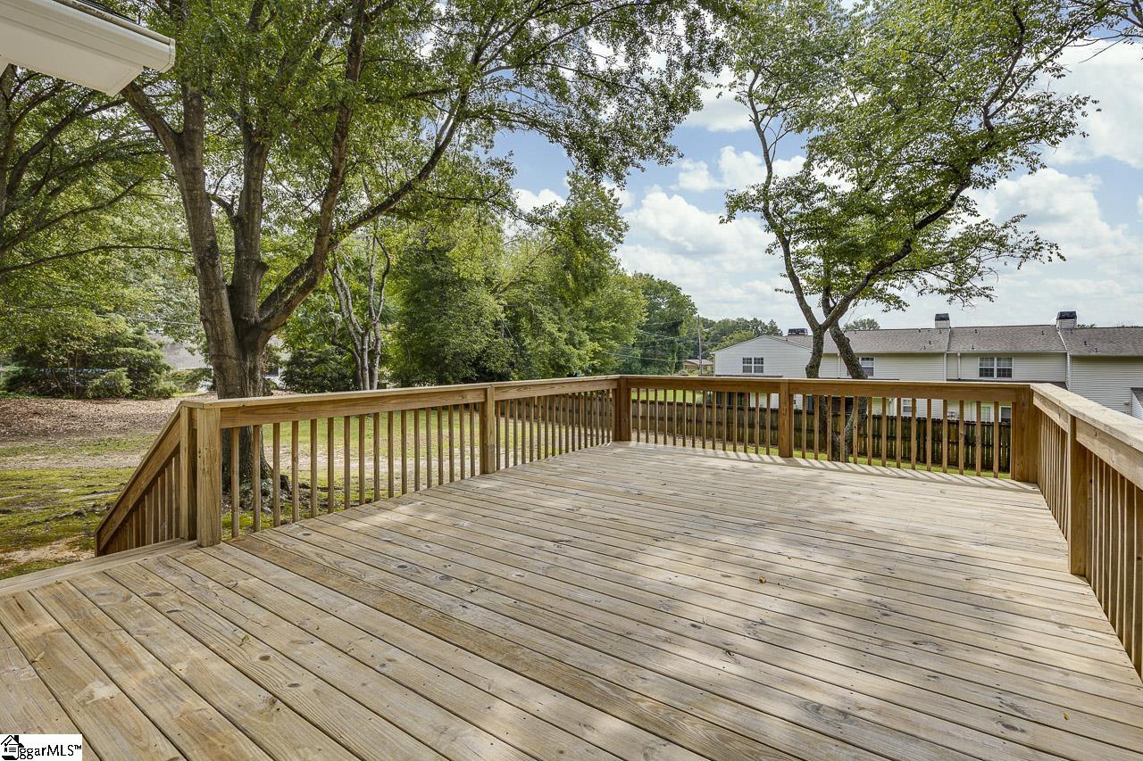 103 Cosgrove Lane Taylors, SC 29687