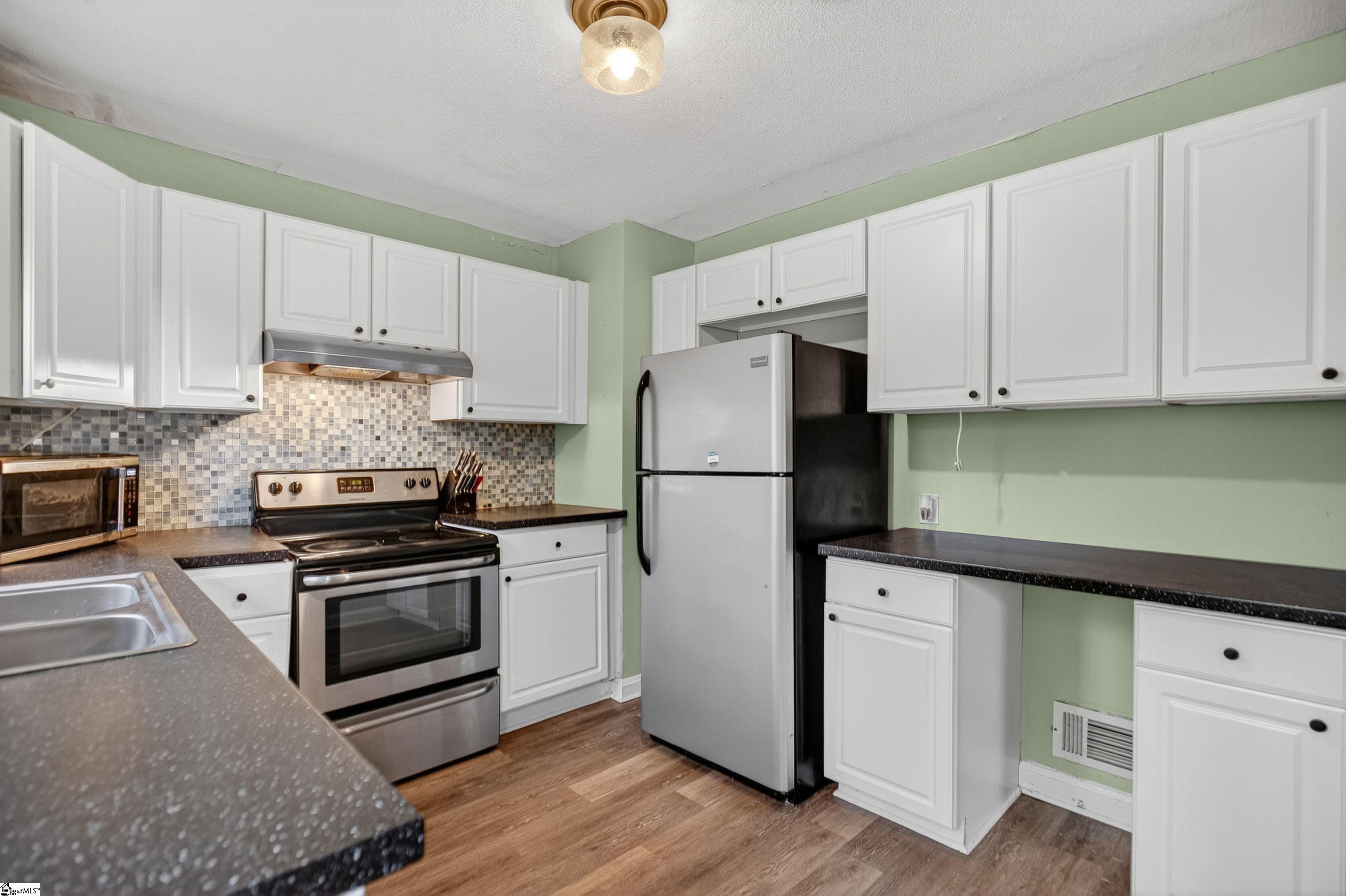 314 Langston Drive Greenville, SC 29617