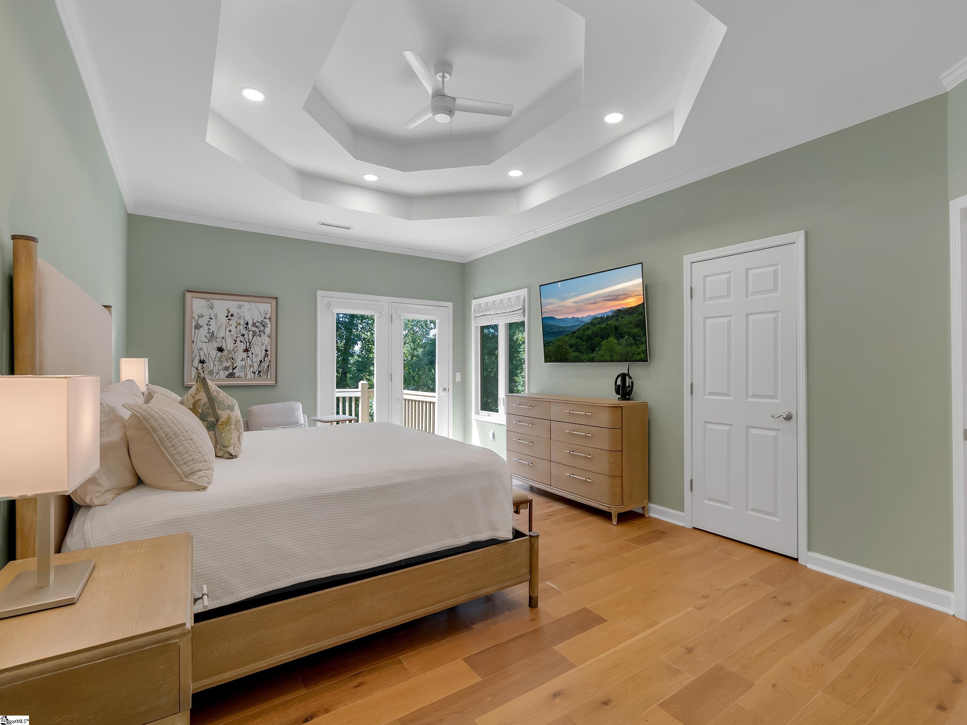 15 Grosbeak Way Landrum, SC 29356