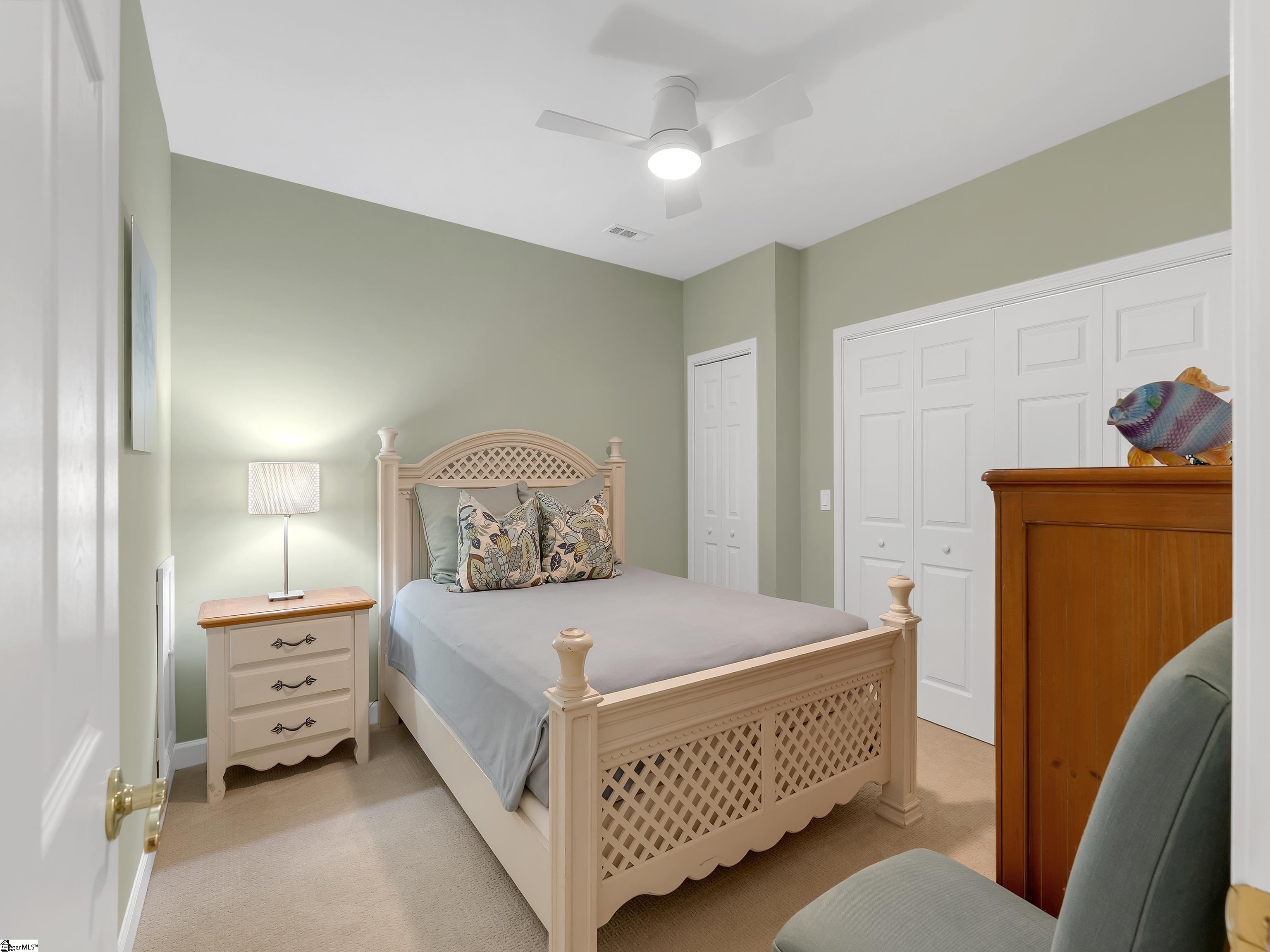 15 Grosbeak Way Landrum, SC 29356