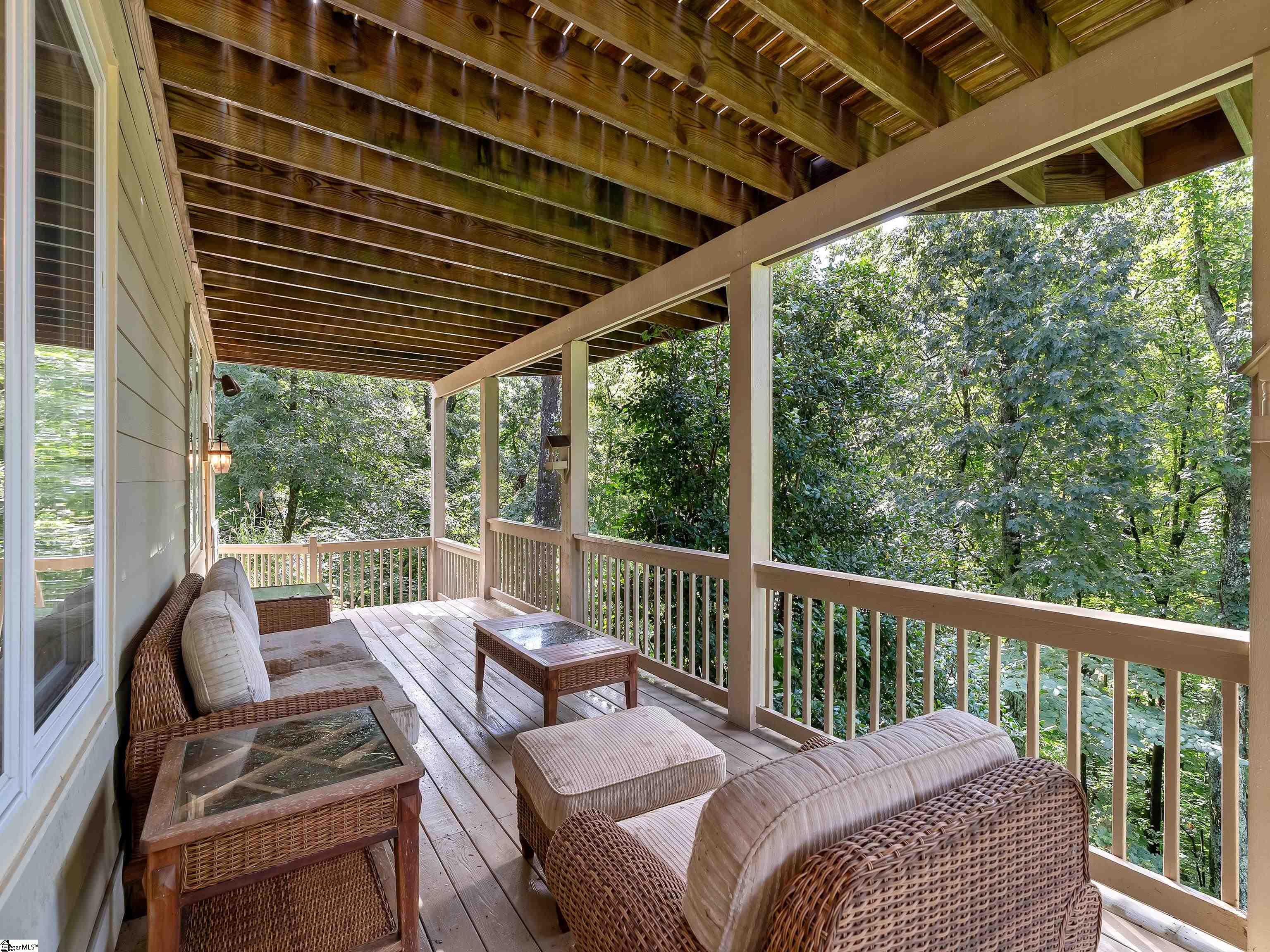 15 Grosbeak Way Landrum, SC 29356
