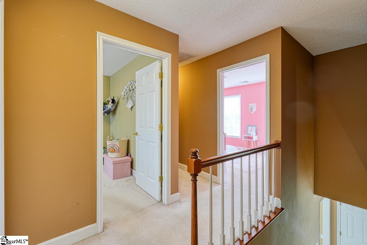225 W Killarney Lake Moore, SC 29369