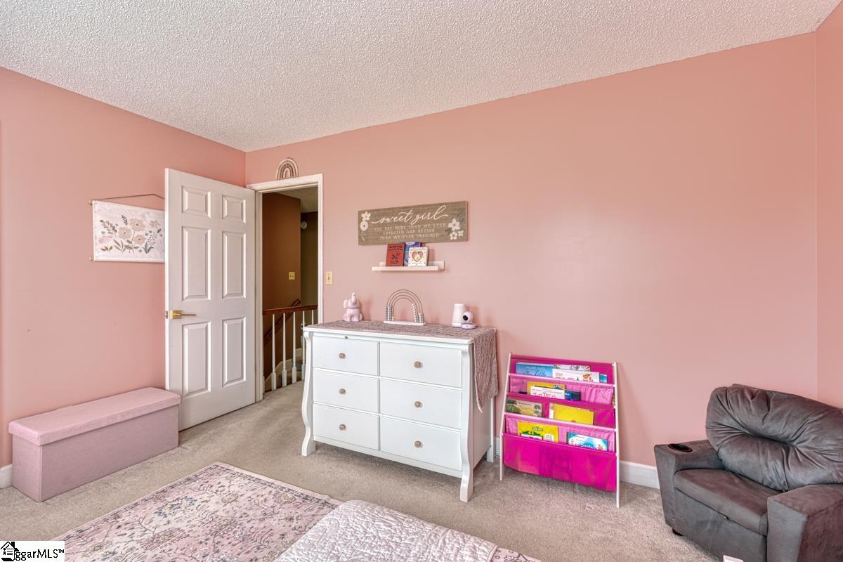 225 W Killarney Lake Moore, SC 29369