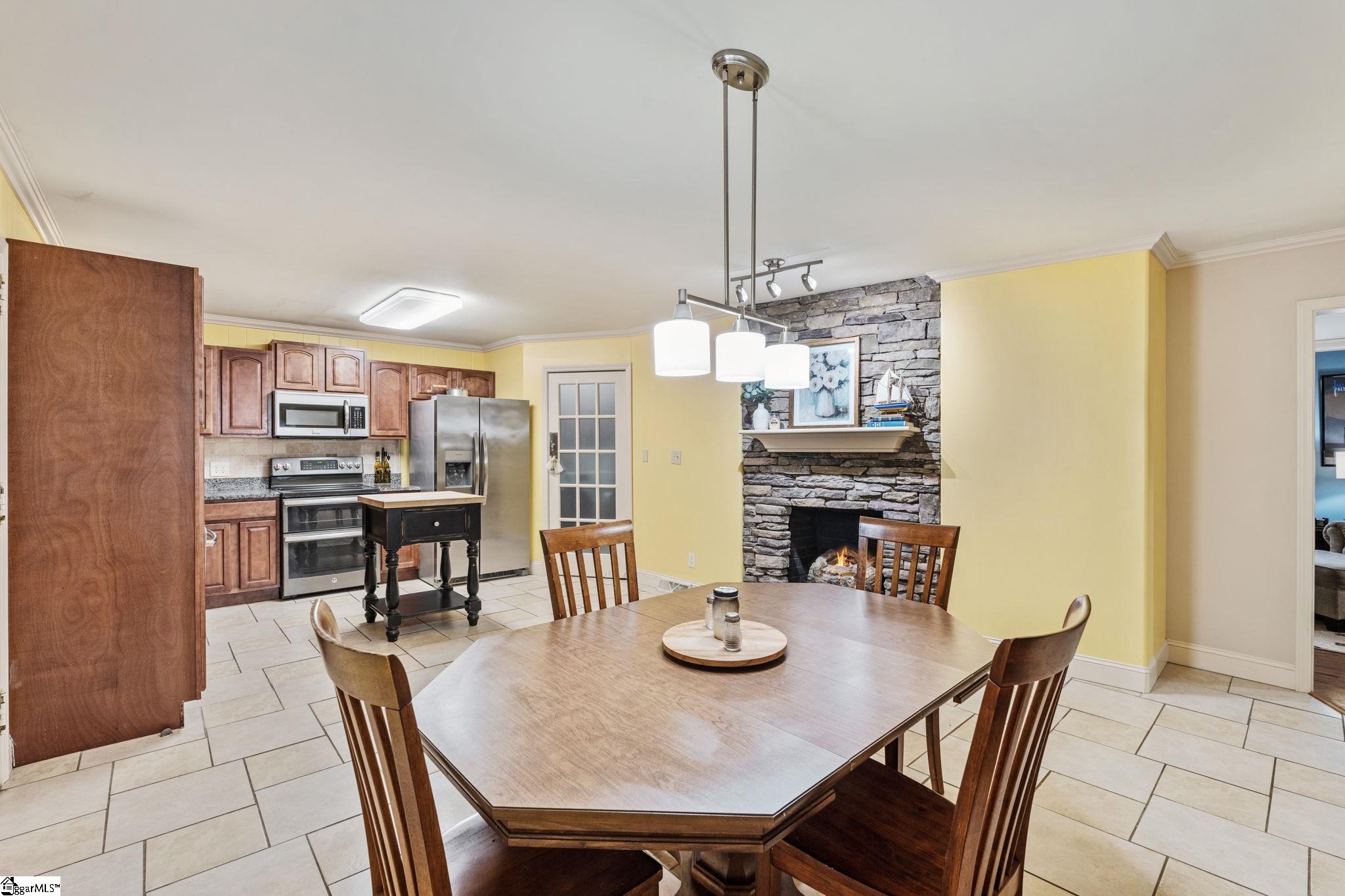 308 Andrew Avenue Easley, SC 29640