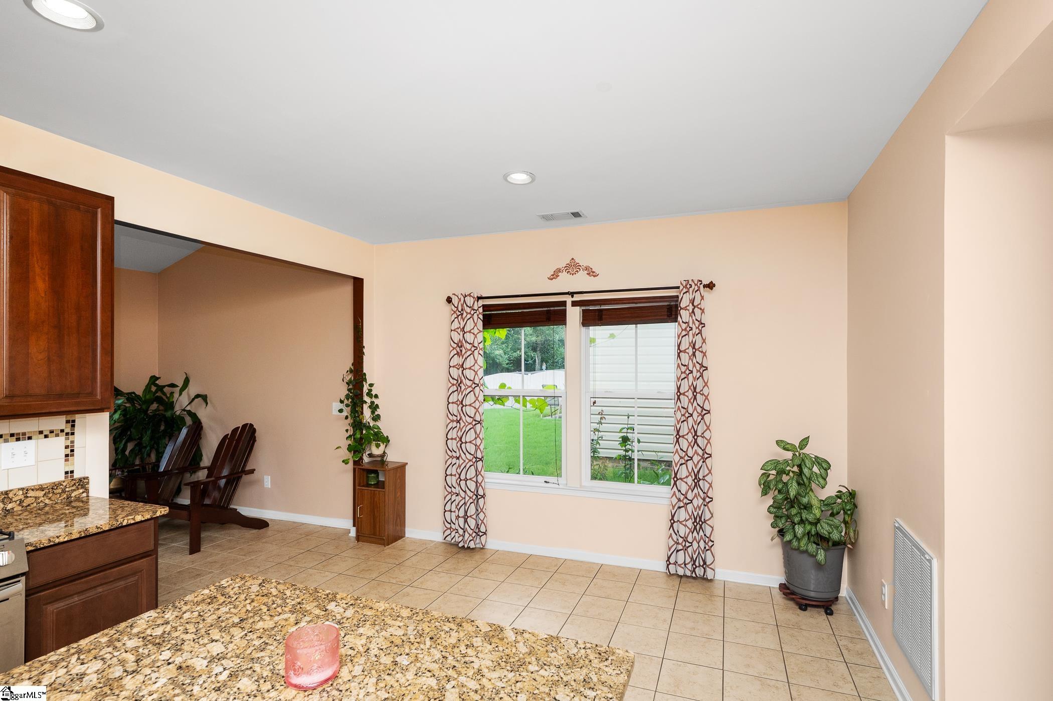 237 Barbours Lane Greenville, SC 29607-7105