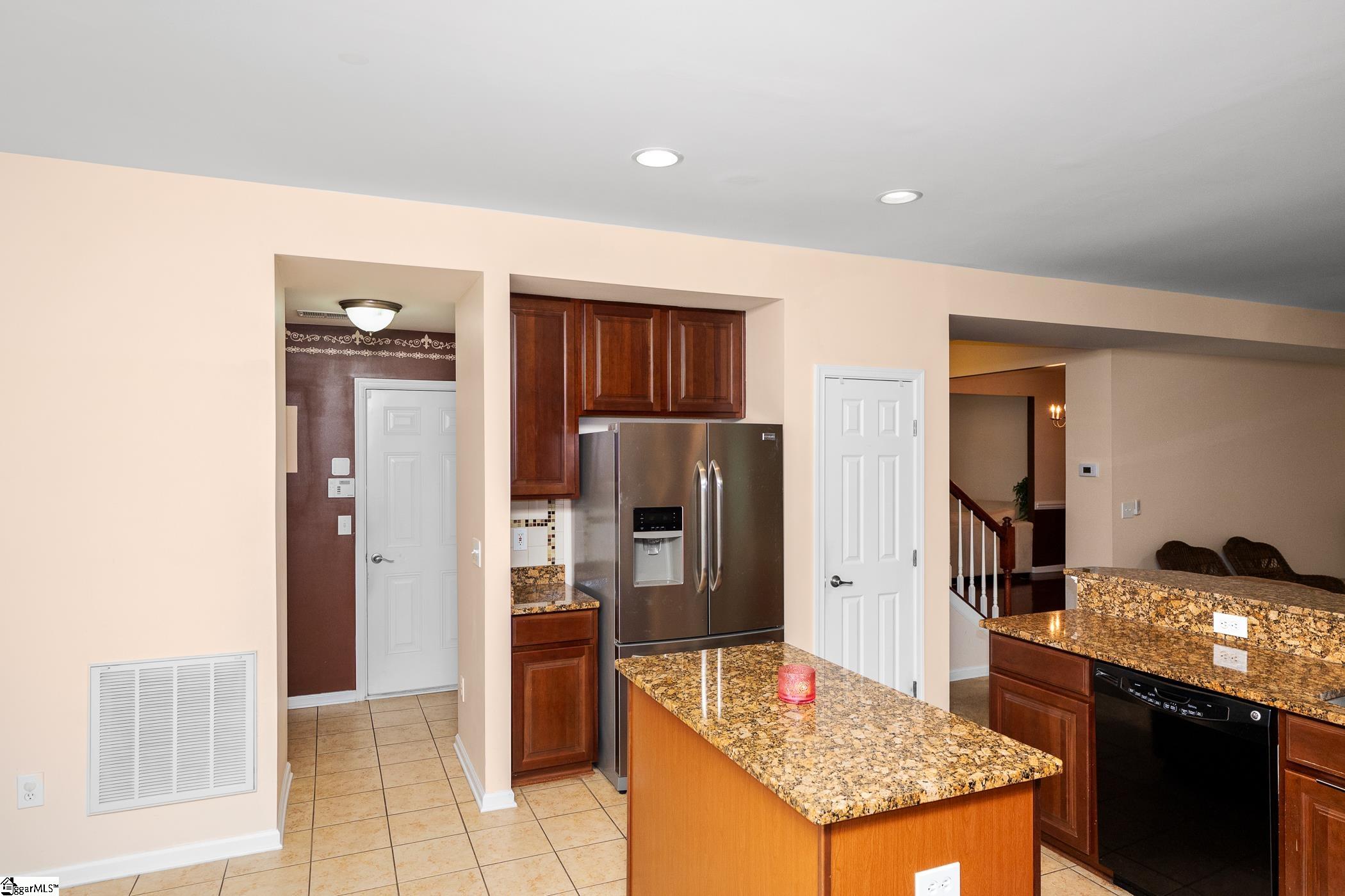 237 Barbours Lane Greenville, SC 29607-7105