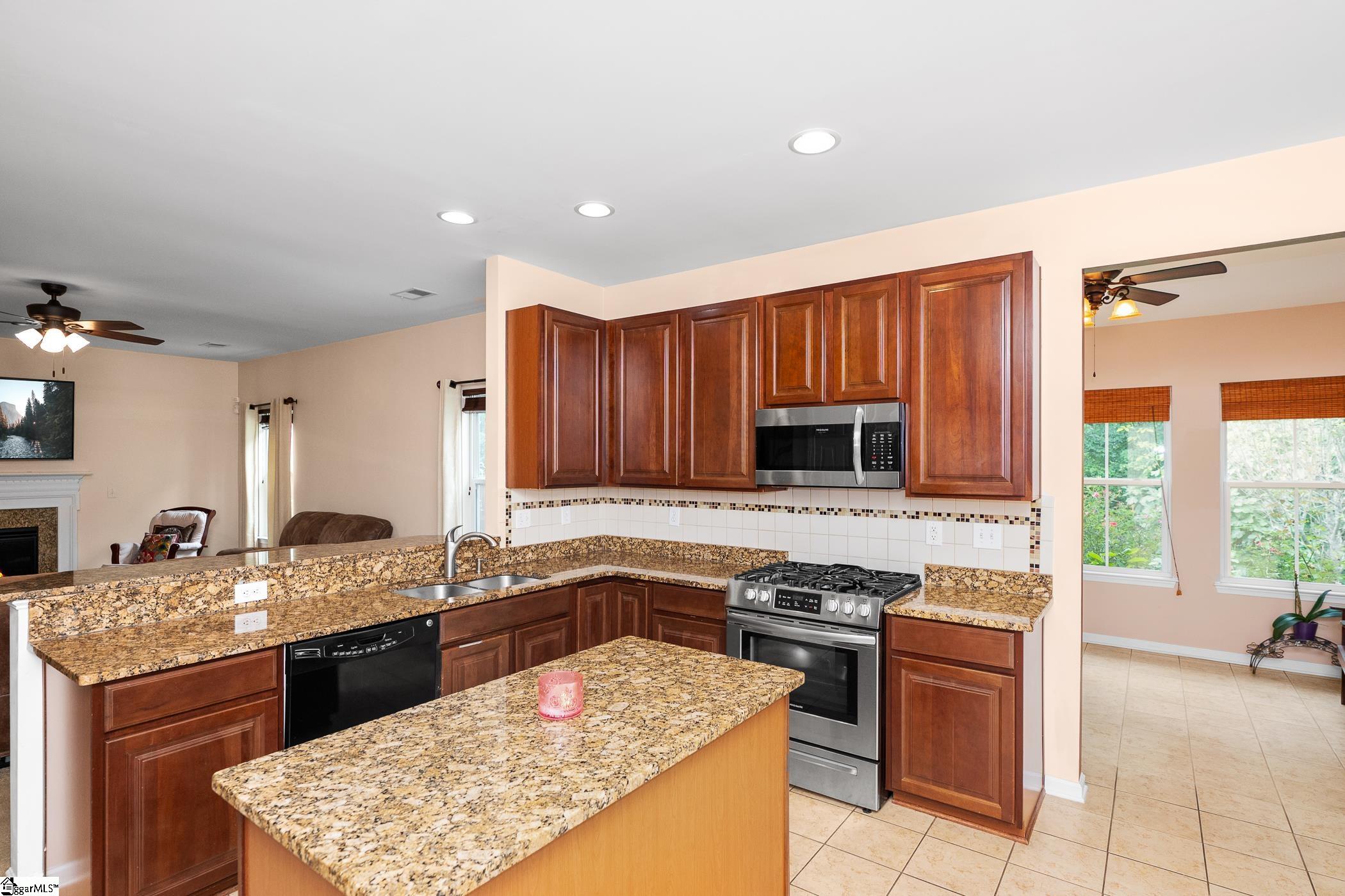 237 Barbours Lane Greenville, SC 29607-7105