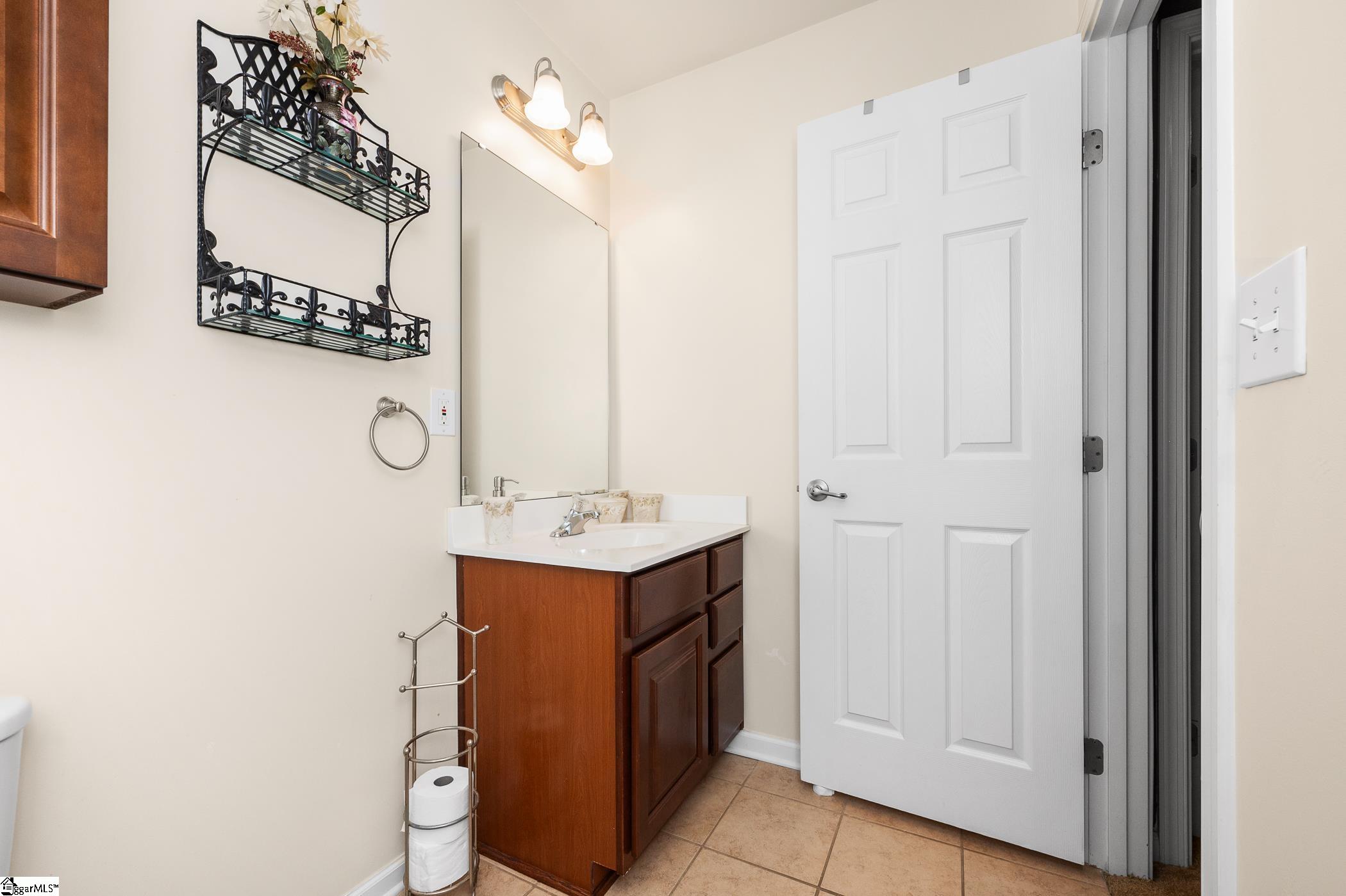 237 Barbours Lane Greenville, SC 29607-7105