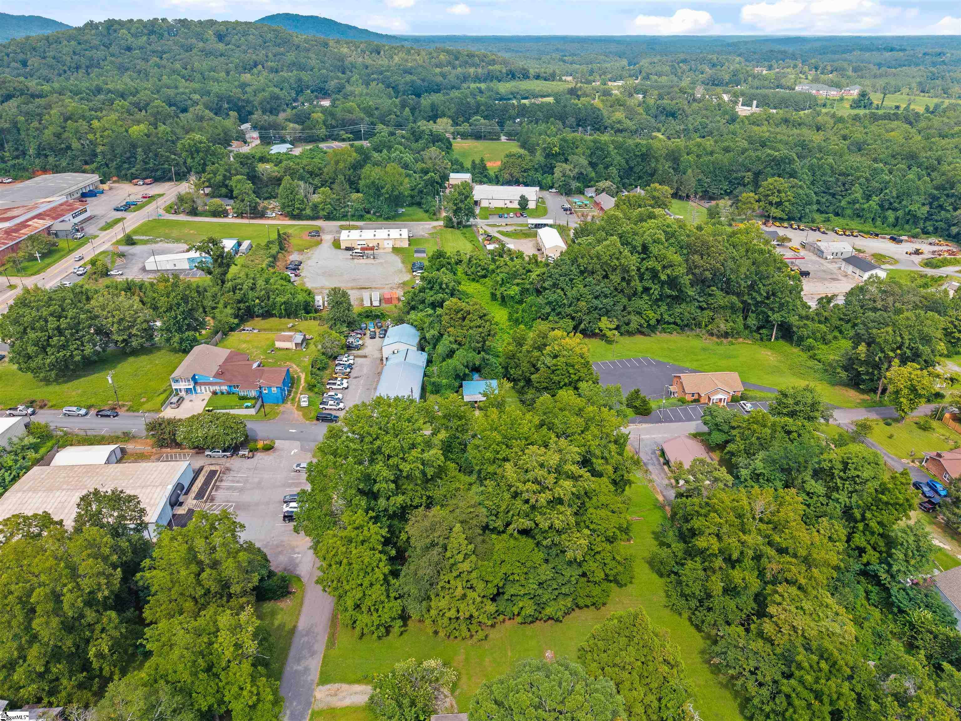 95 Blanton Street Columbus, NC 28722