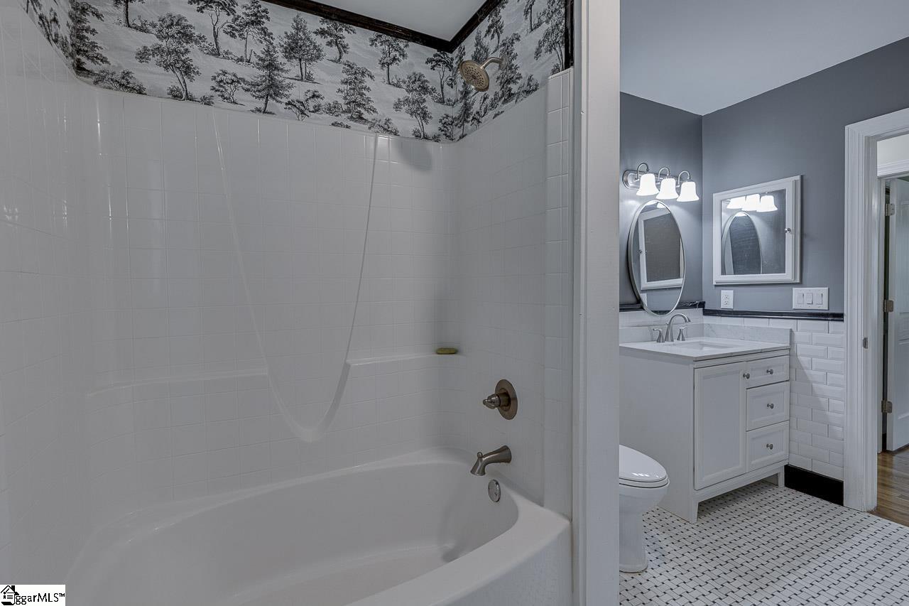 116 Corrine Drive Greenville, SC 29607