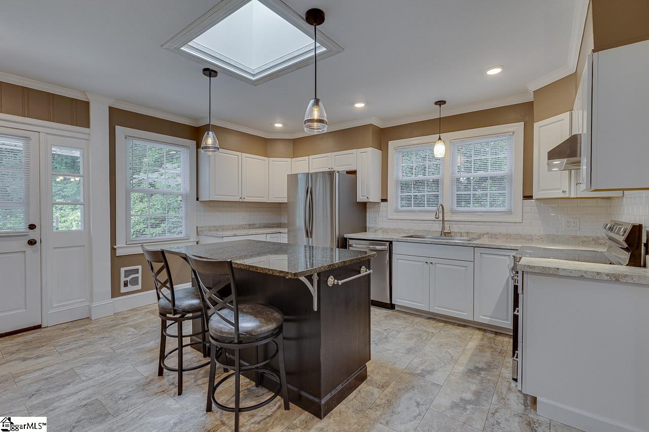 116 Corrine Drive Greenville, SC 29607