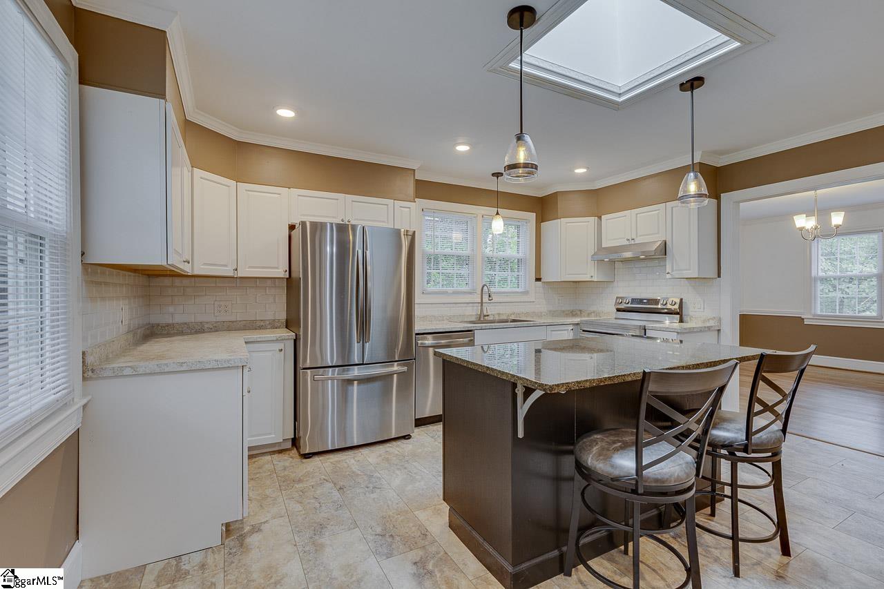 116 Corrine Drive Greenville, SC 29607