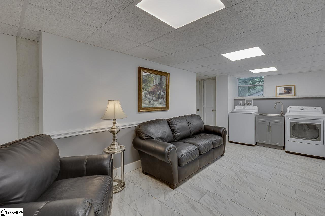 116 Corrine Drive Greenville, SC 29607
