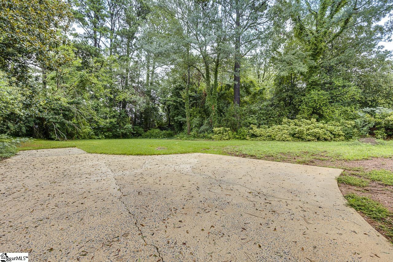 116 Corrine Drive Greenville, SC 29607