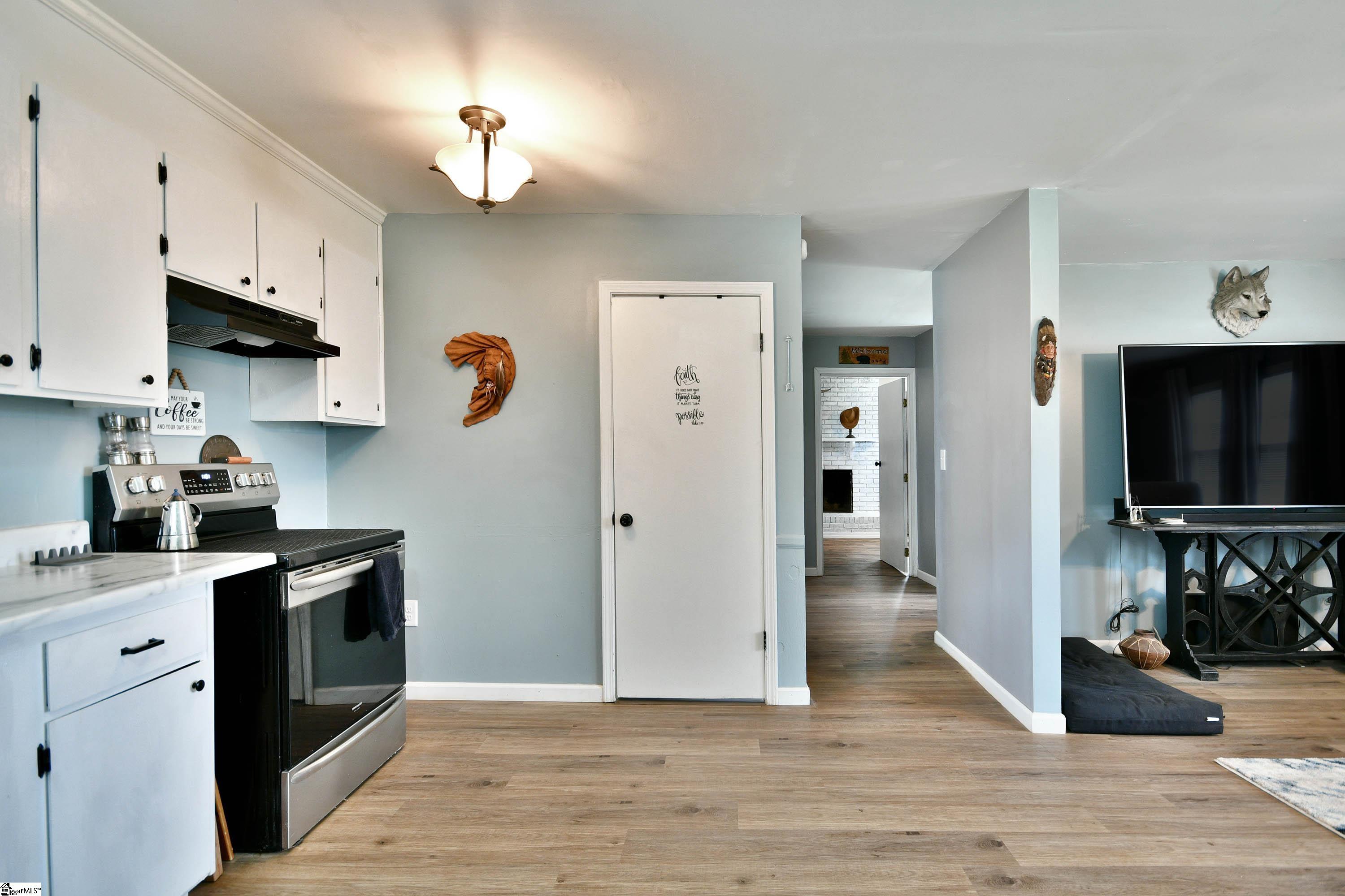 104 Virginia Circle Easley, SC 29640