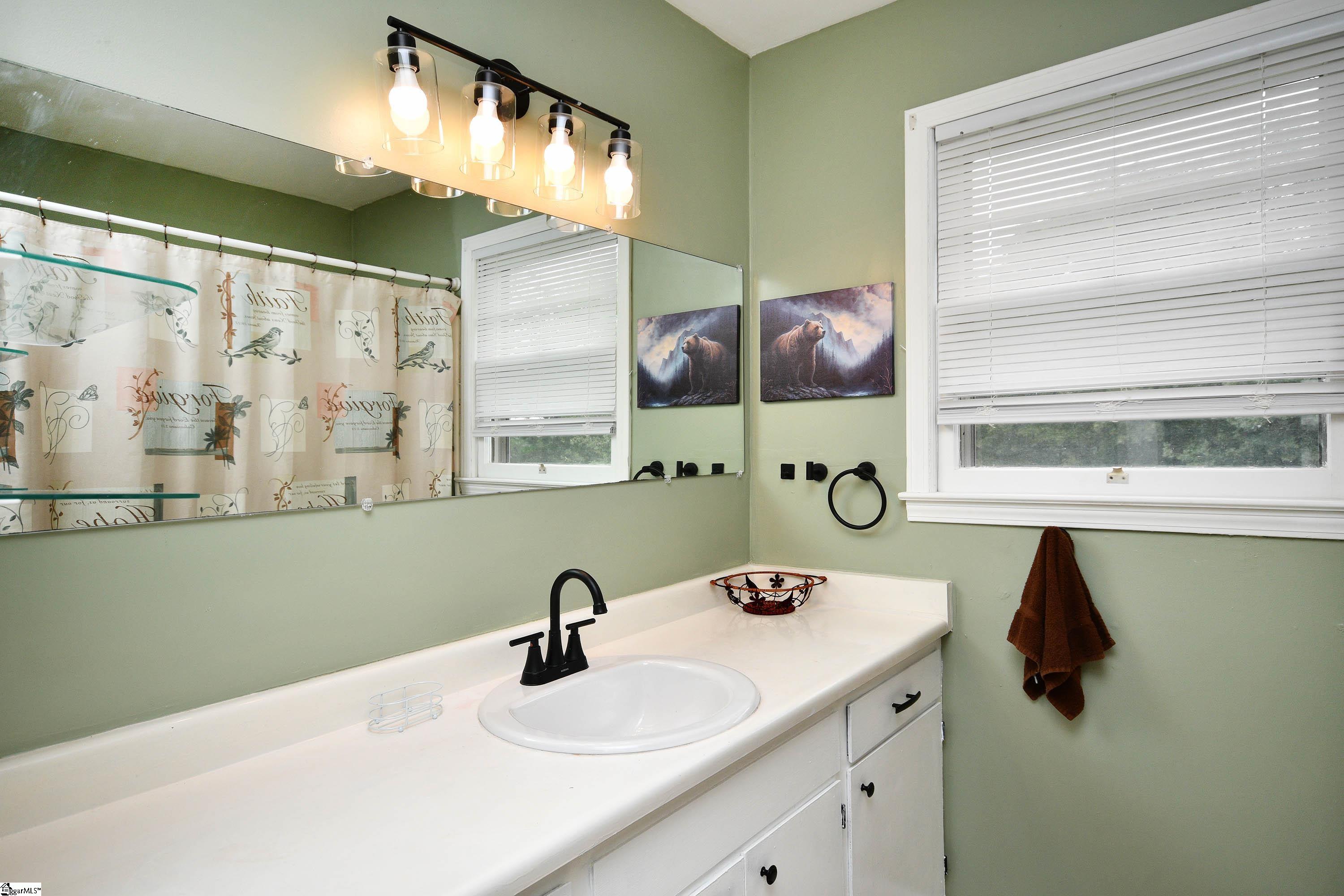 104 Virginia Circle Easley, SC 29640