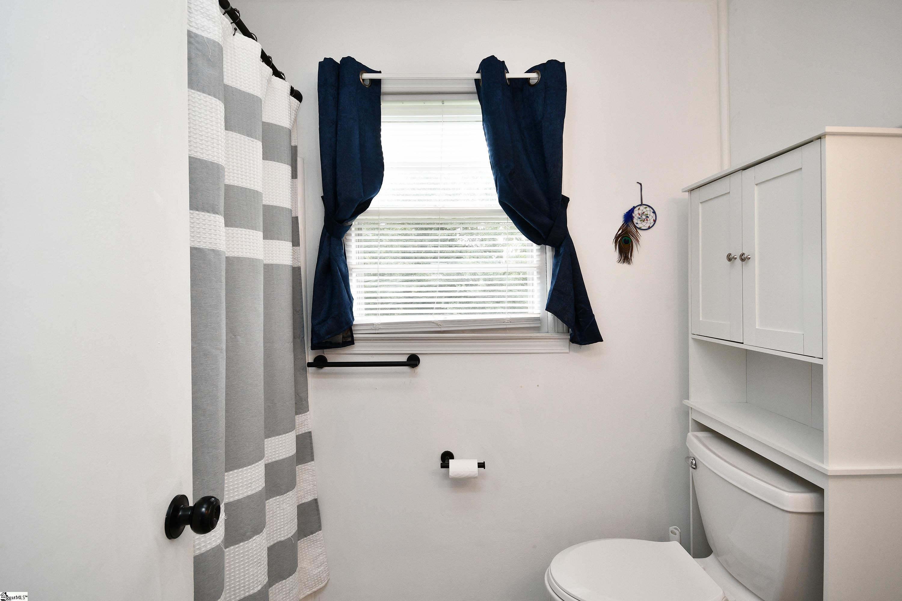 104 Virginia Circle Easley, SC 29640