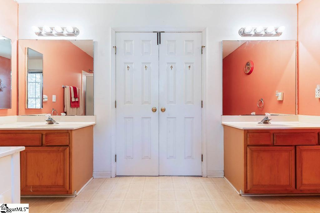 6 Digby Place Simpsonville, SC 29681