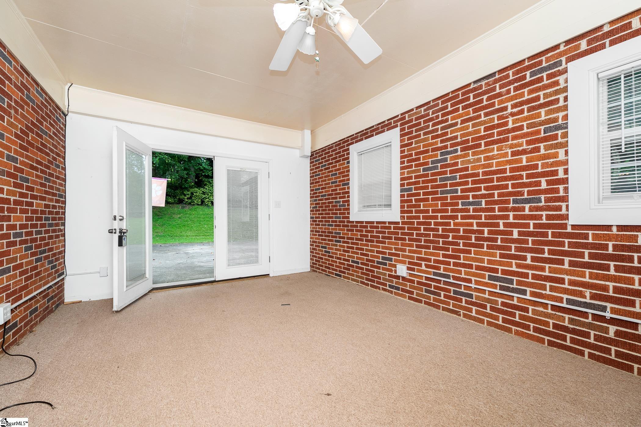 208 Kendrick Street Greer, SC 29651