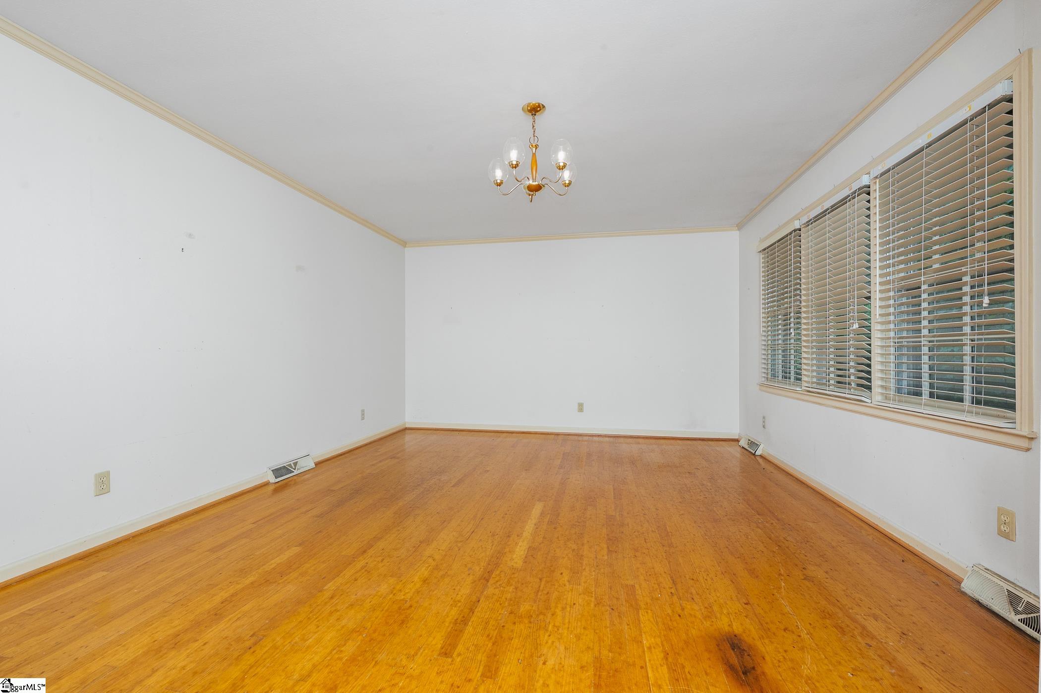 208 Kendrick Street Greer, SC 29651