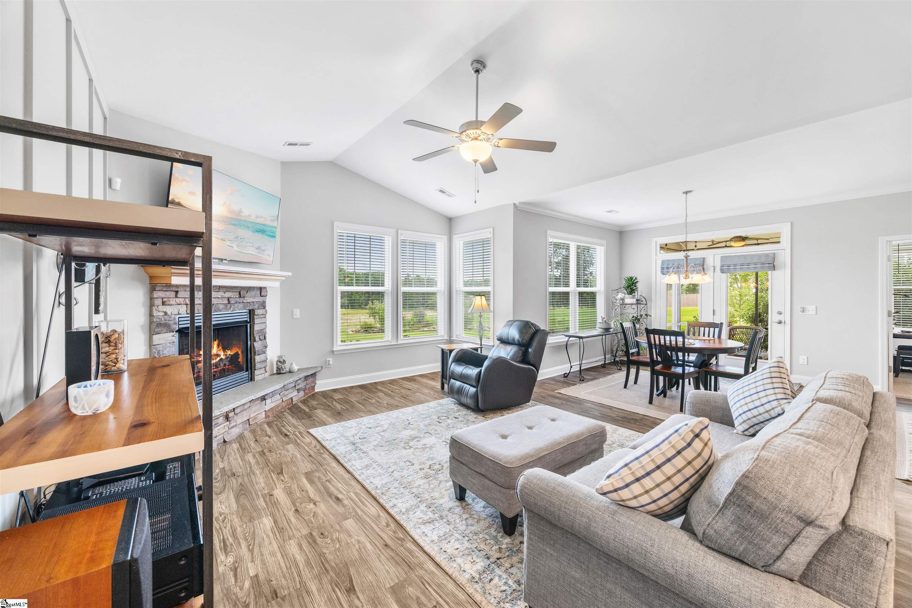 105 Claridge Way Greer, SC 29651