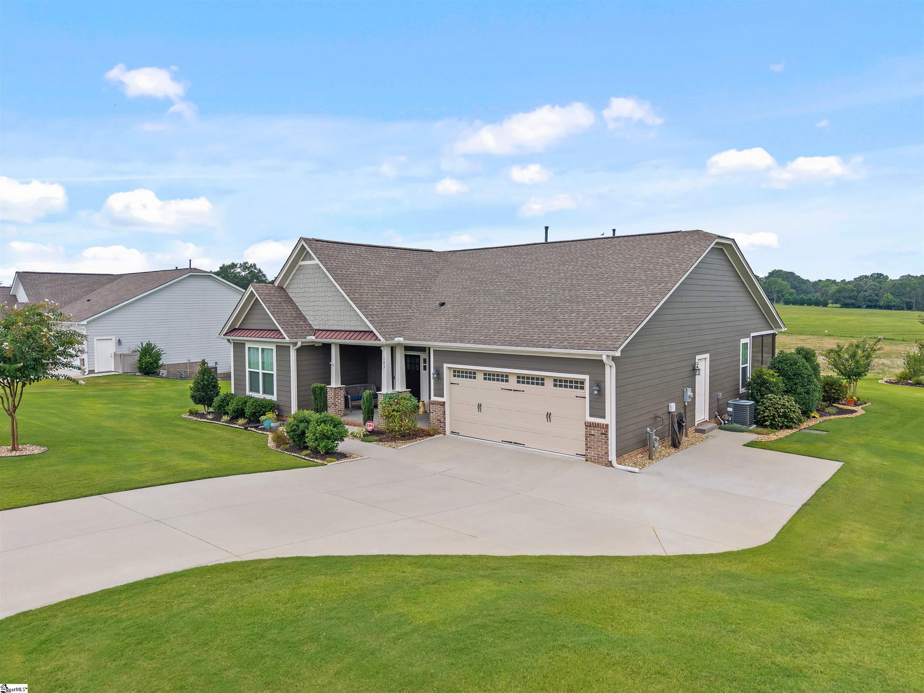 105 Claridge Way Greer, SC 29651