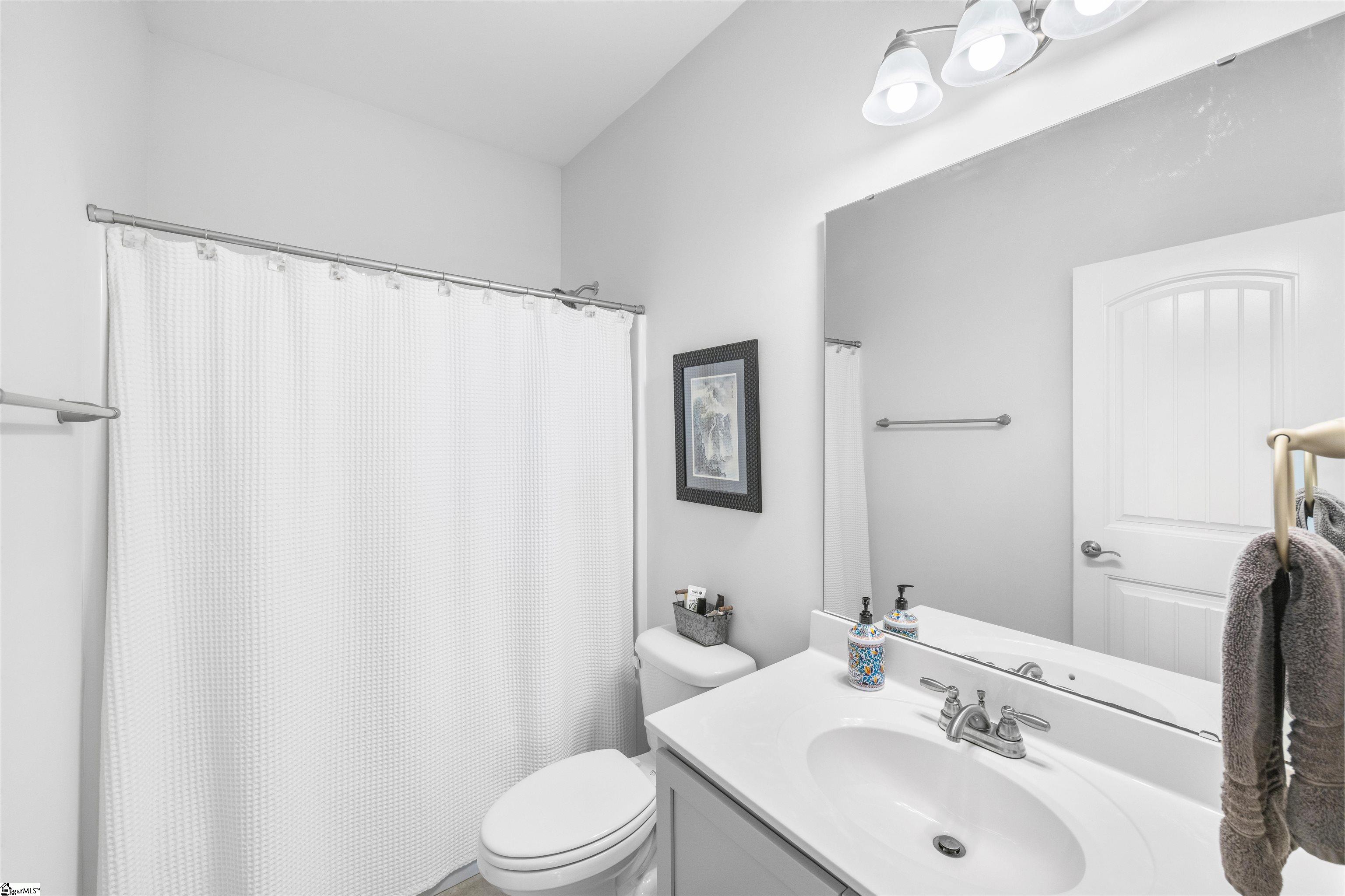 105 Claridge Way Greer, SC 29651