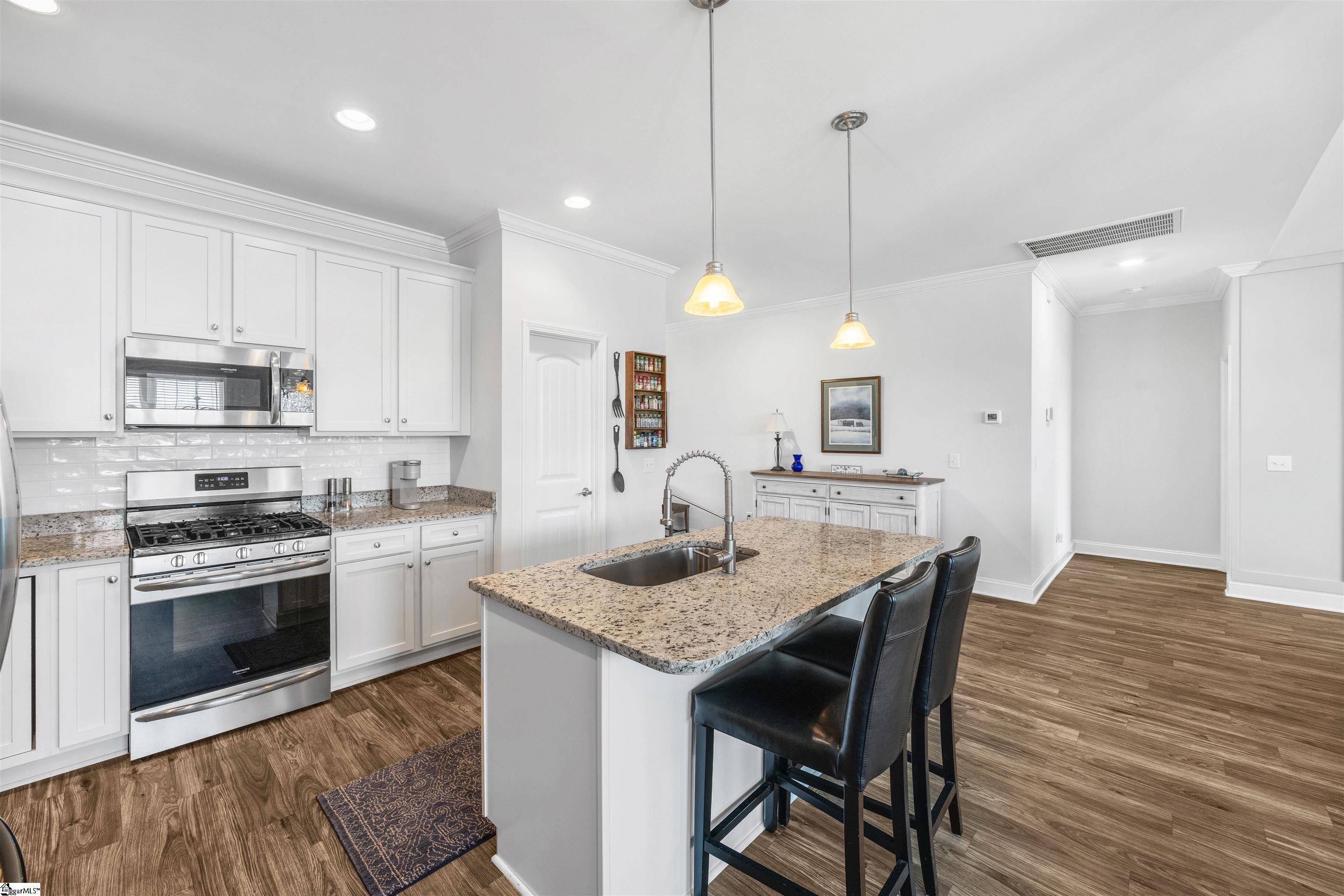 105 Claridge Way Greer, SC 29651
