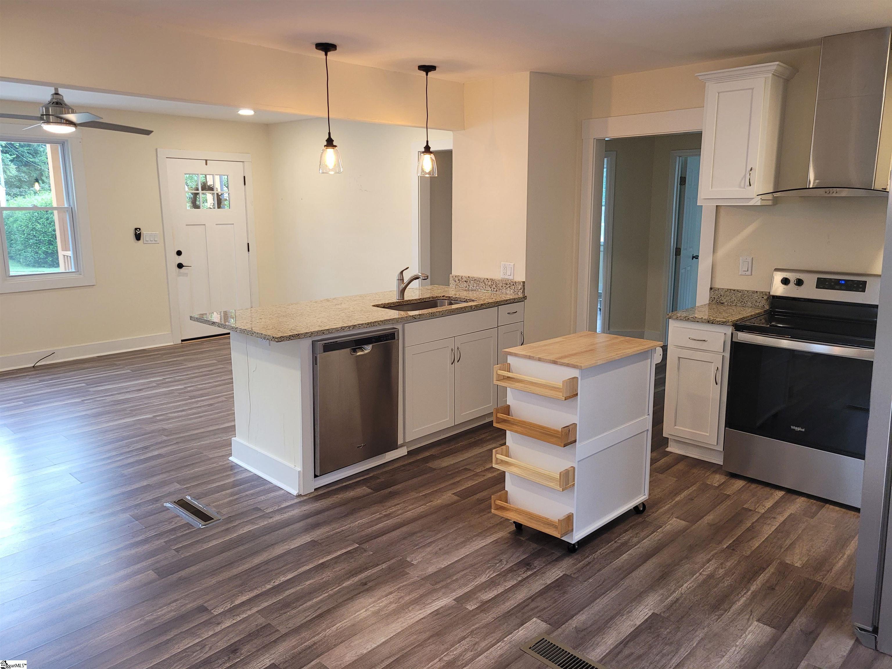 322 Potomac Avenue Greenville, SC 29605