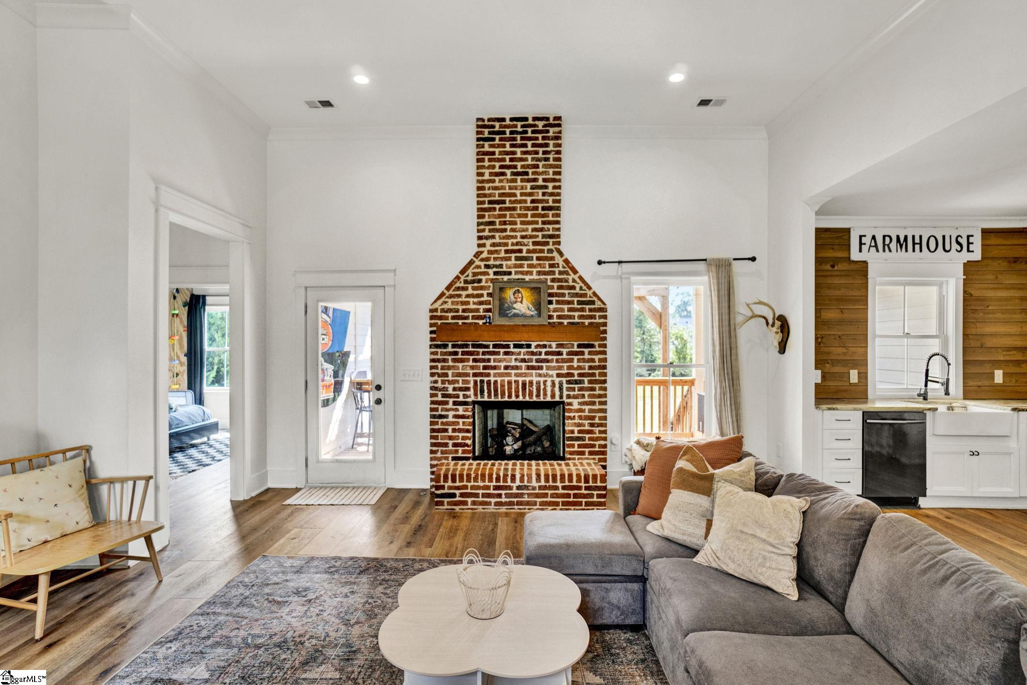 115 Crawford Lake Drive Easley, SC 29642